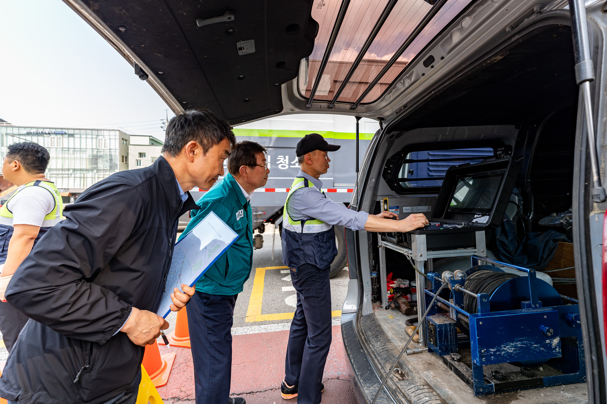 20250520-노후하수관로 현장방문 20250520-8183_L_125347.jpg