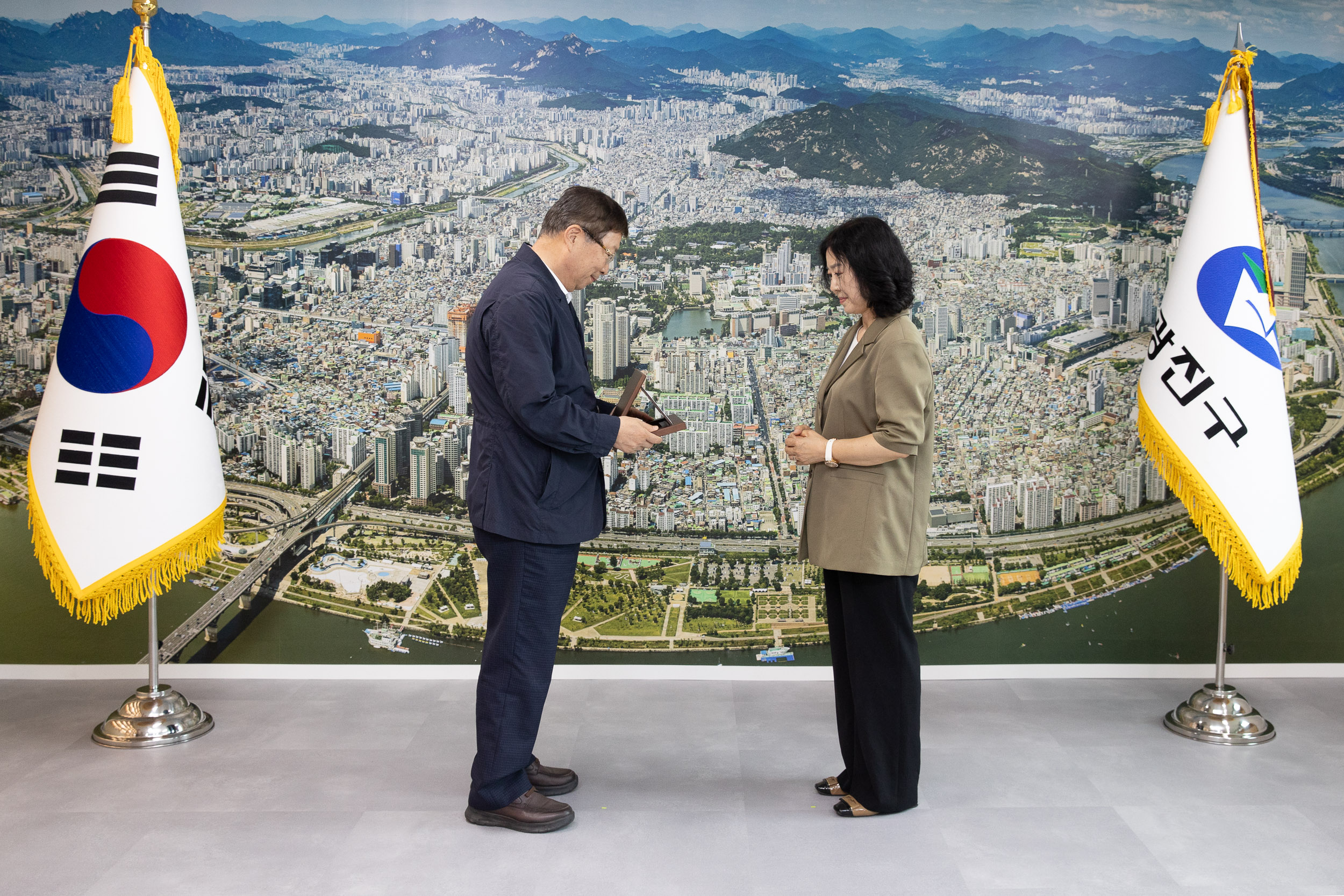 20250616-광복회 전 지회장 감사패수여 20250616-109426_L_194712.jpg