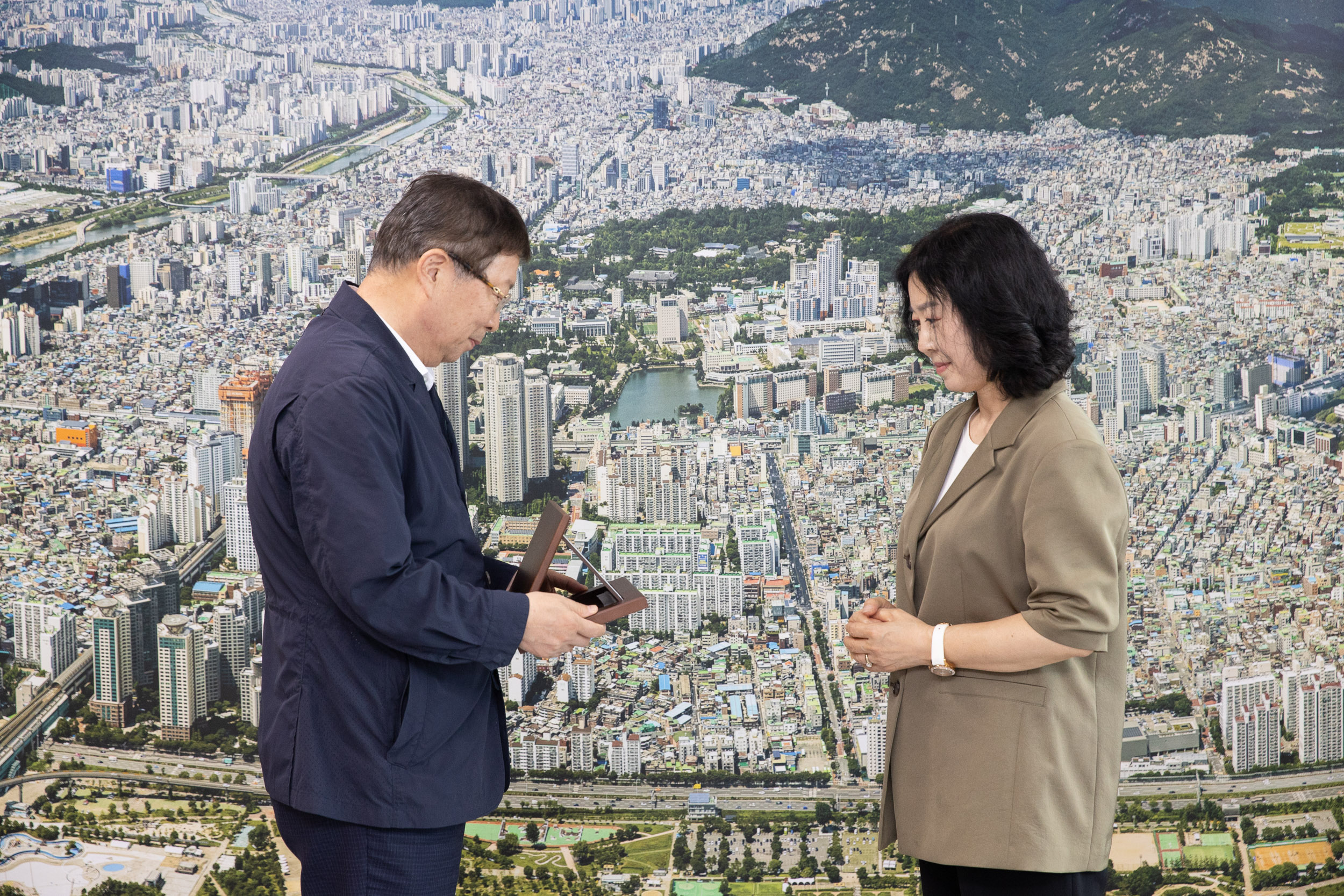 20250616-광복회 전 지회장 감사패수여 20250616-109429_L_194712.jpg
