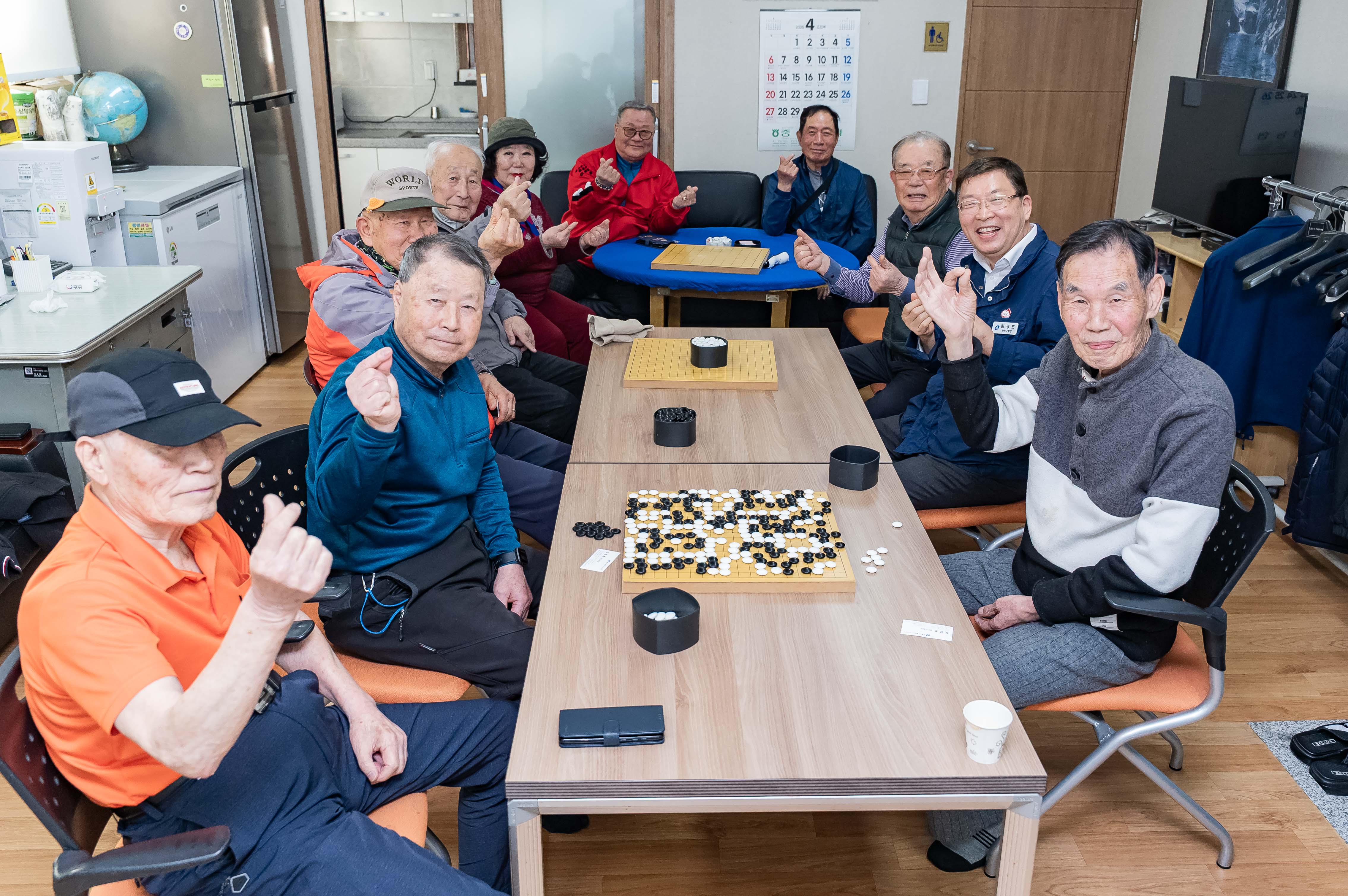 20250403-구립 자양2동 유수지경로당 위문 방문 20250403-43060_L_172431.jpg