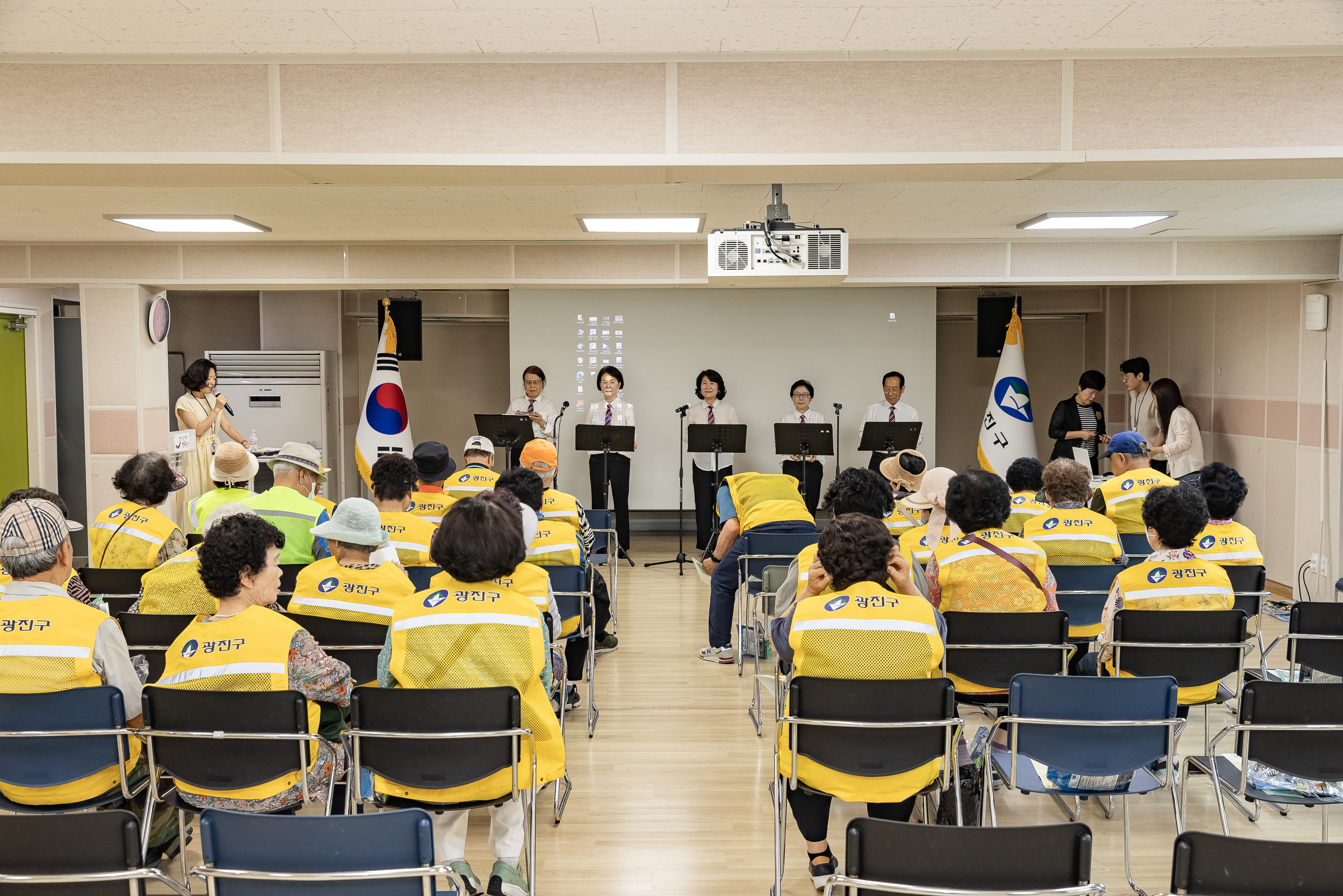 20250611-자양3동 어르신 일자리 안전교육 20250611-101357_L_143206.jpg
