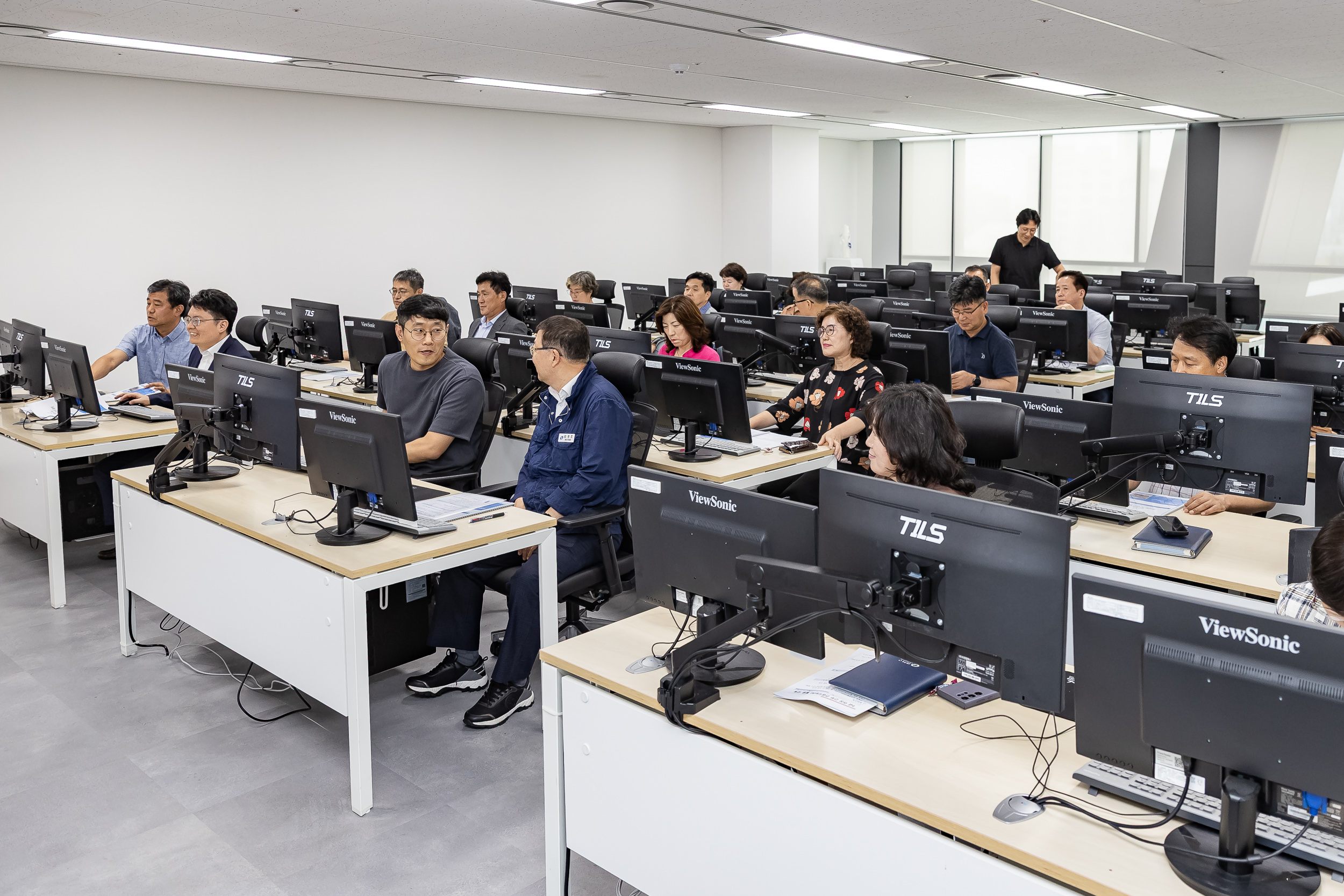 20250811-모두가 Ai 전문가!-5급 이상 간부 인공지능(Ai) 활용교육 20250811-24488_L_143523.jpg