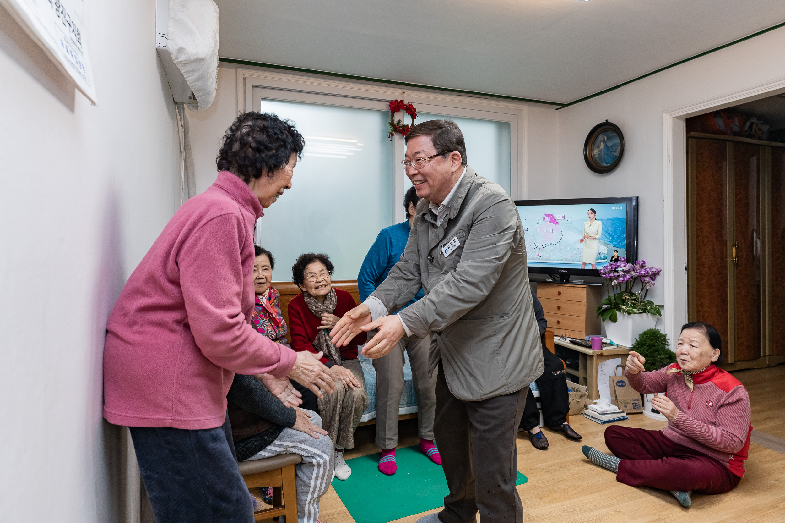 20250414-용마경로당 그린리모델링 공사현장 및 임시경로당 방문 20250414-51070_L_102358.jpg