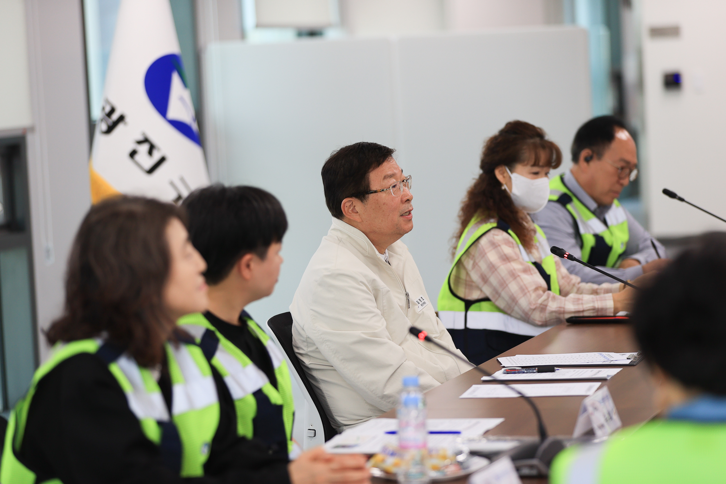 20250513-동 주민센터 민원안전도우미 간담회 JKIM7966_L_164816.jpg