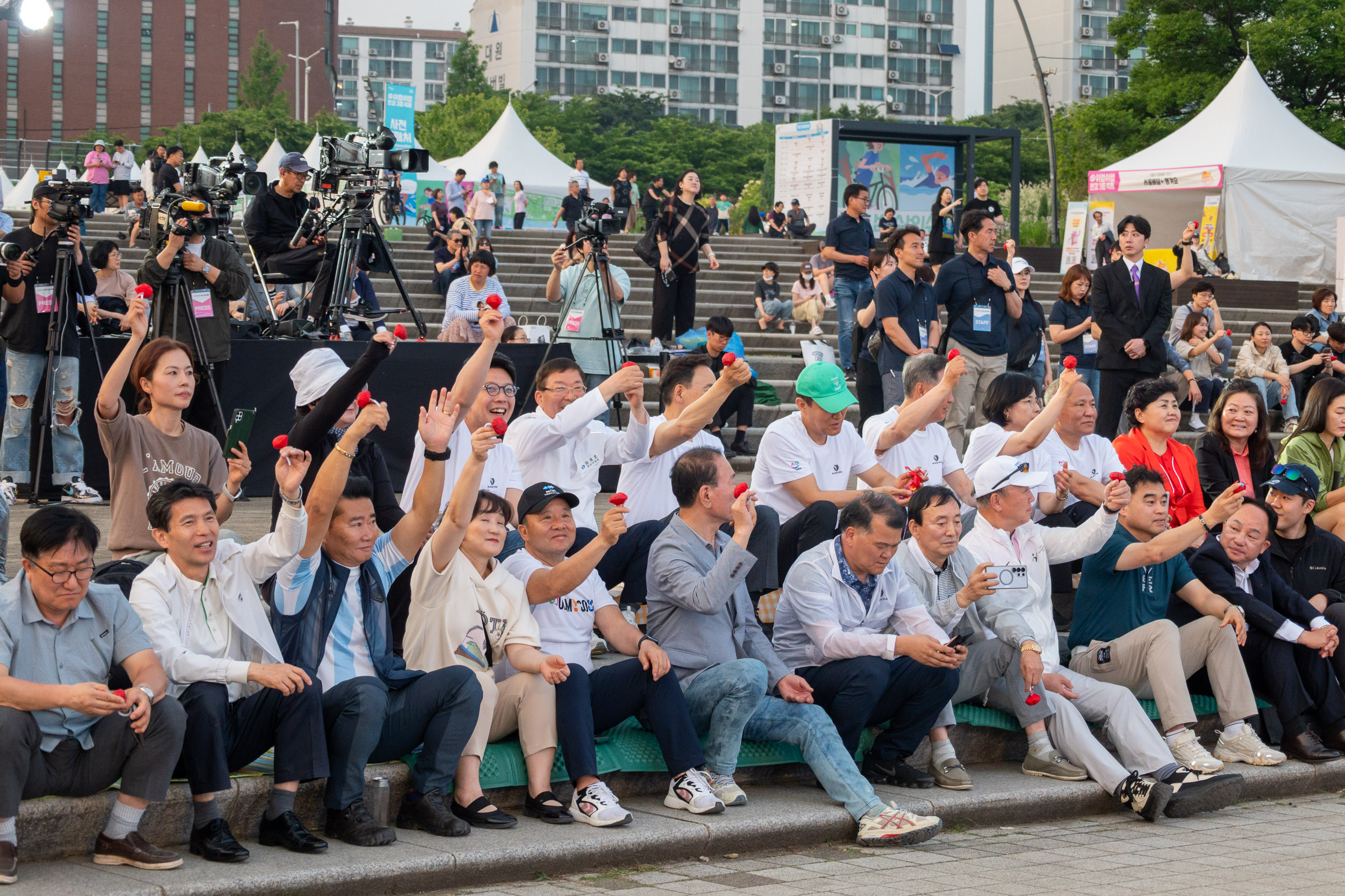 20250530-제2회 쉬엄쉬엄 한강 3종 축제 개막식 20250530-90161_L_105005.jpg