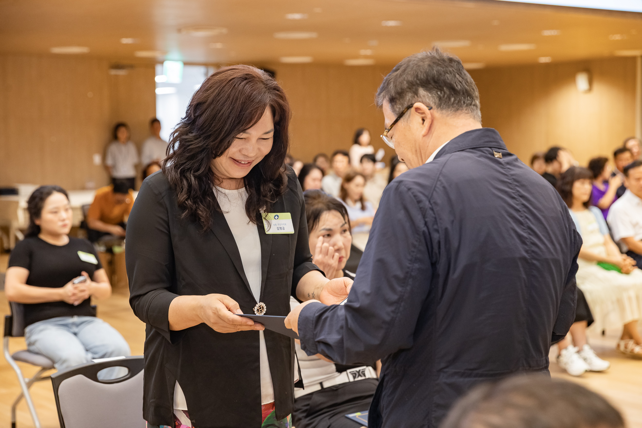 20250826-2025년 8월 정기 구민표창 수여식 20250826-9786_L_151509.jpg