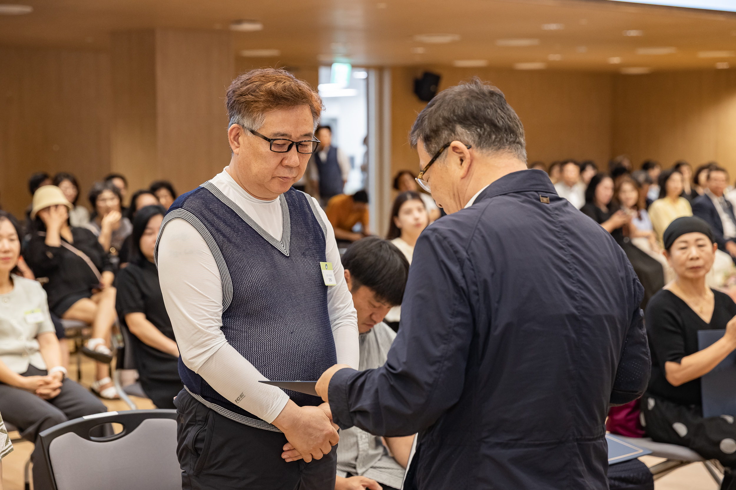 20250826-2025년 8월 정기 구민표창 수여식 20250826-9831_L_151509.jpg