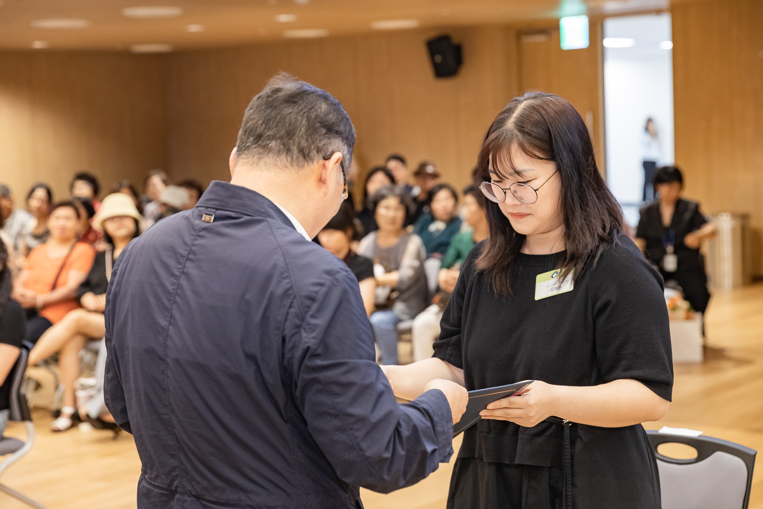20250826-2025년 8월 정기 구민표창 수여식 20250826-9984_L_151510.jpg