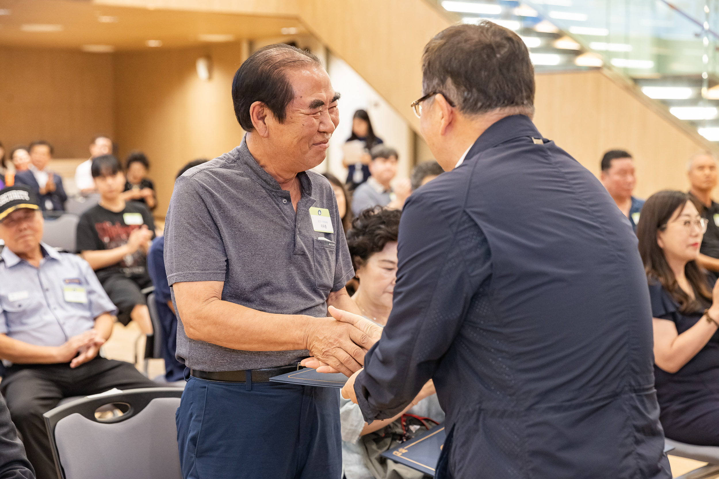 20250826-2025년 8월 정기 구민표창 수여식 20250826-9335_L_151505.jpg