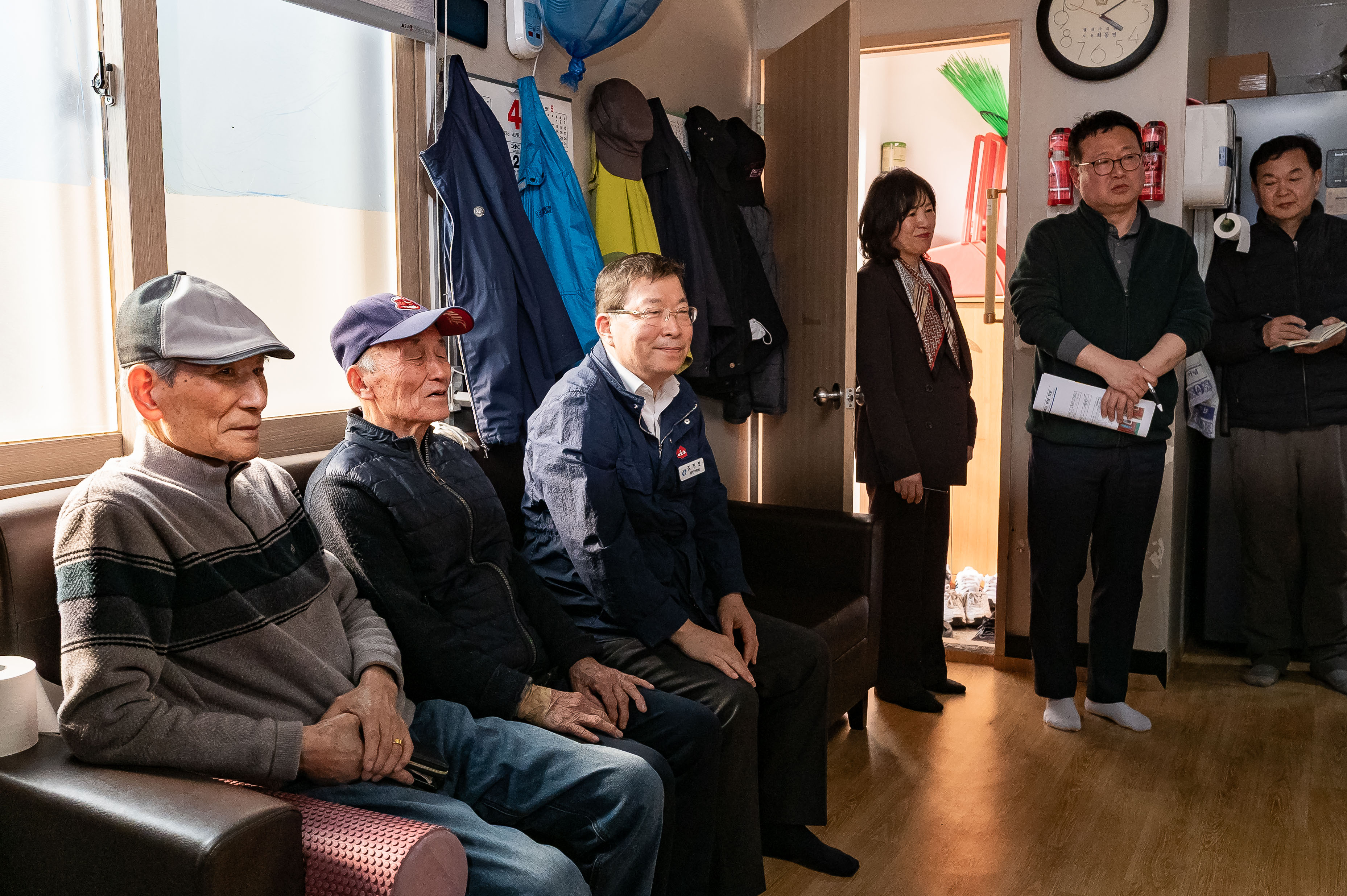 20250403-구립 자양2동 제1경로당 위문 방문 20250403-43204_L_172600.jpg