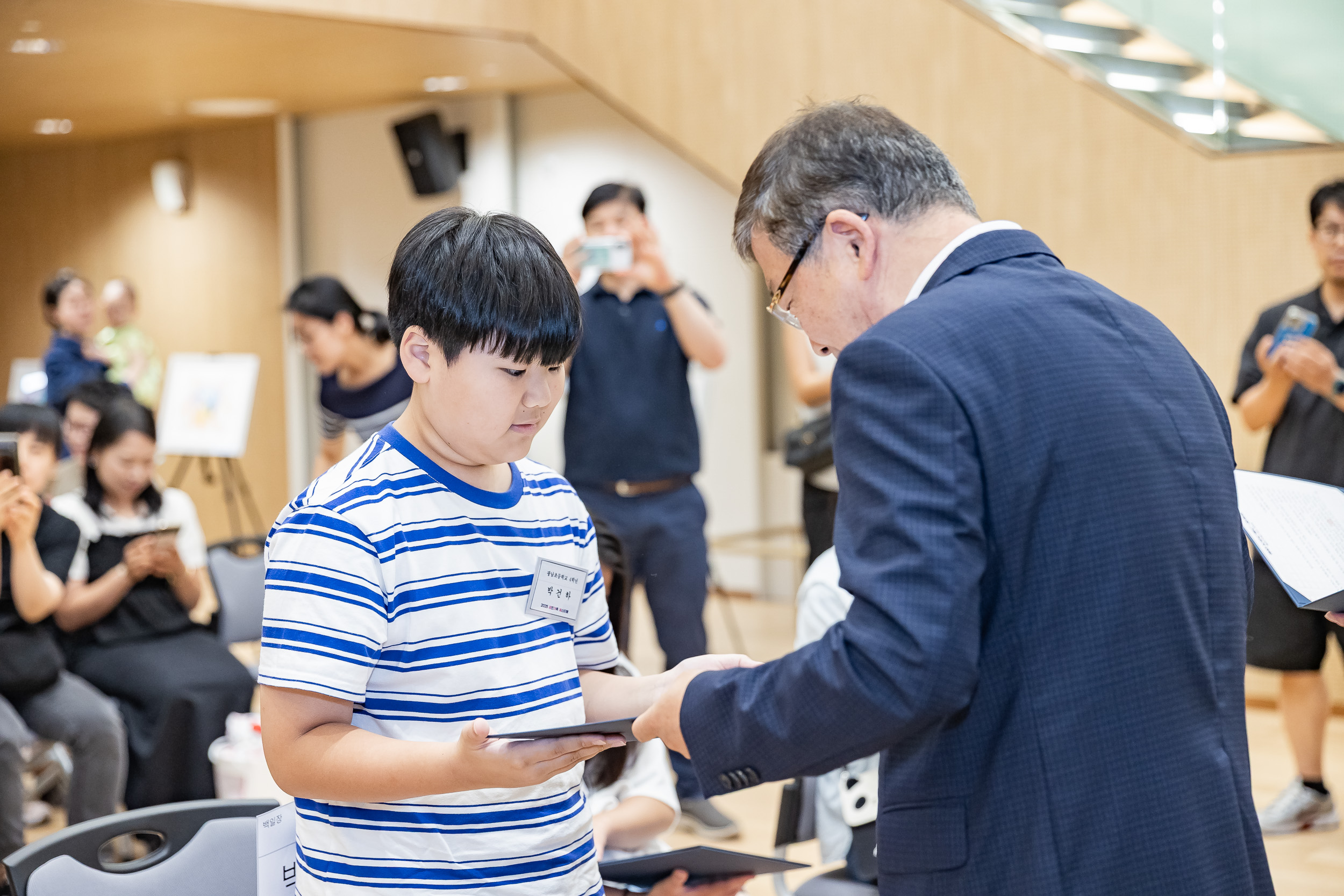 20250705-2025 광진가족페스티벌 백일장 그림그리기대회 시상식 20250705-124103_L_121944.jpg