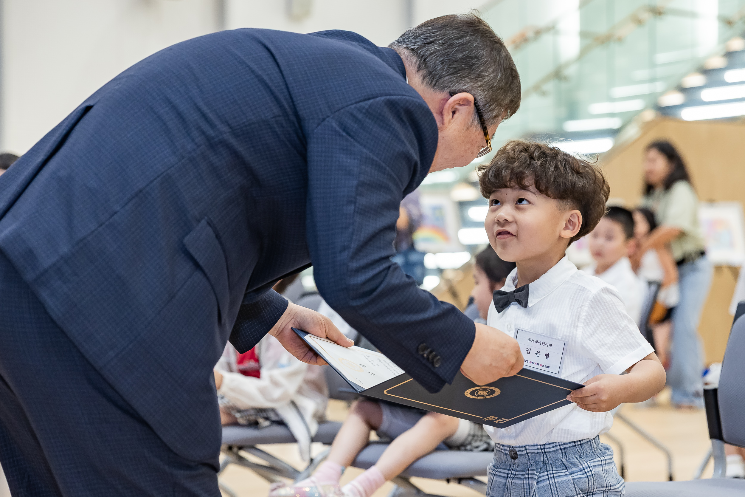 20250705-2025 광진가족페스티벌 백일장 그림그리기대회 시상식 20250705-123462_L_121937.jpg