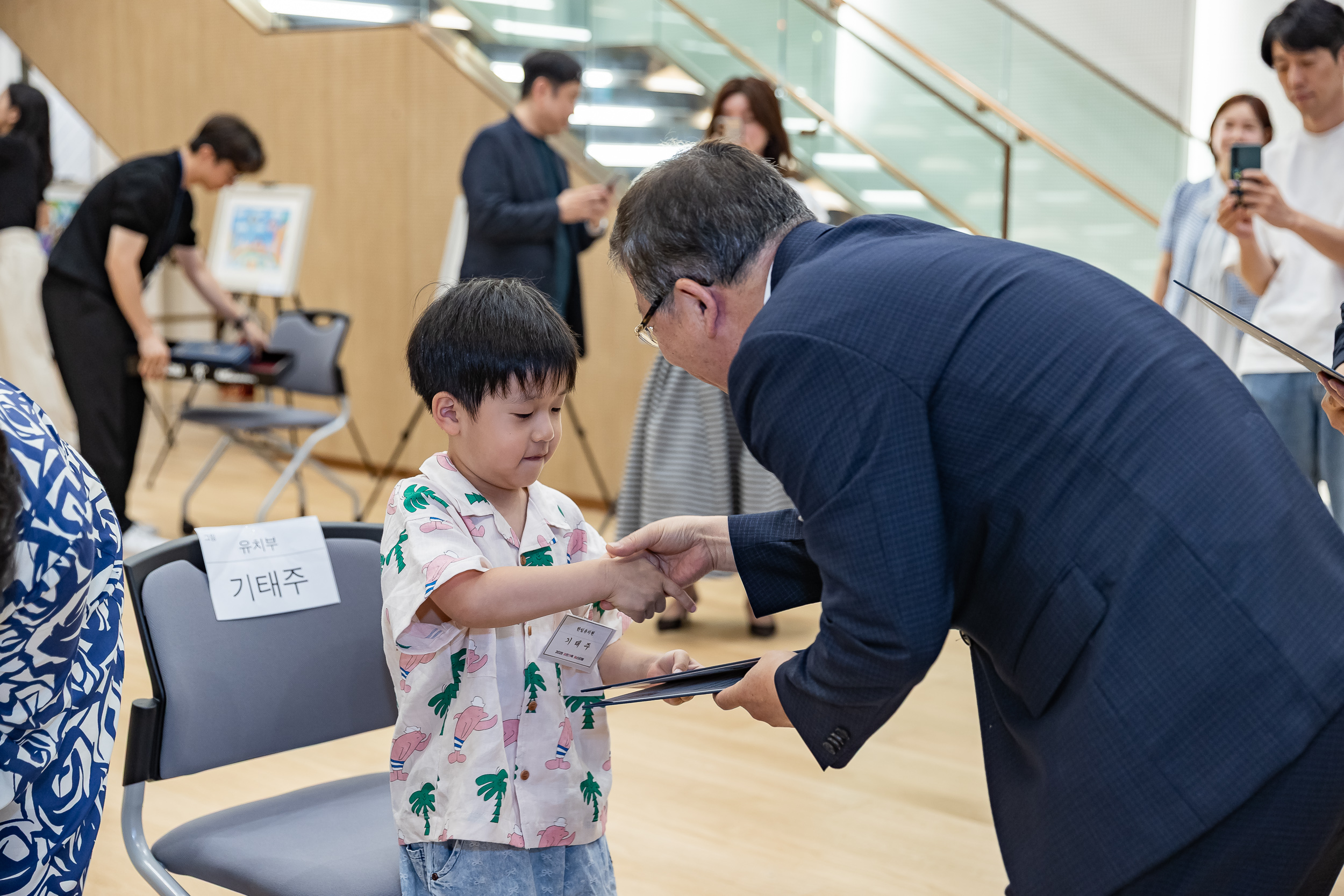 20250705-2025 광진가족페스티벌 백일장 그림그리기대회 시상식 20250705-123627_L_121939.jpg
