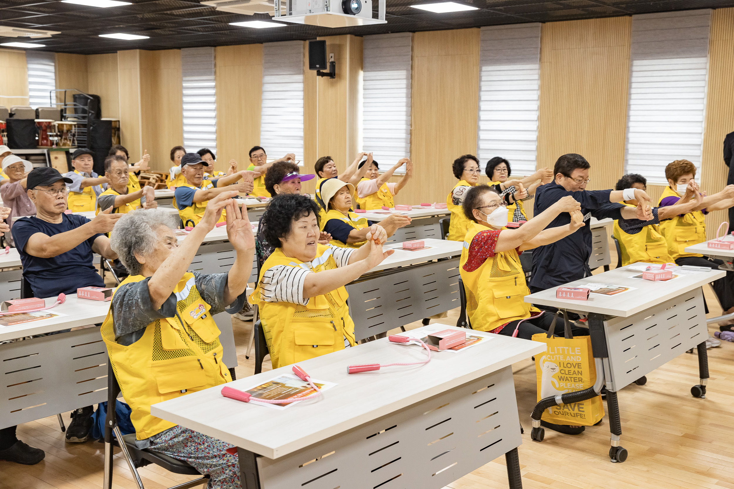 20250806-군자동 어르신일자리 안전교육 20250806-21422_L_164612.jpg