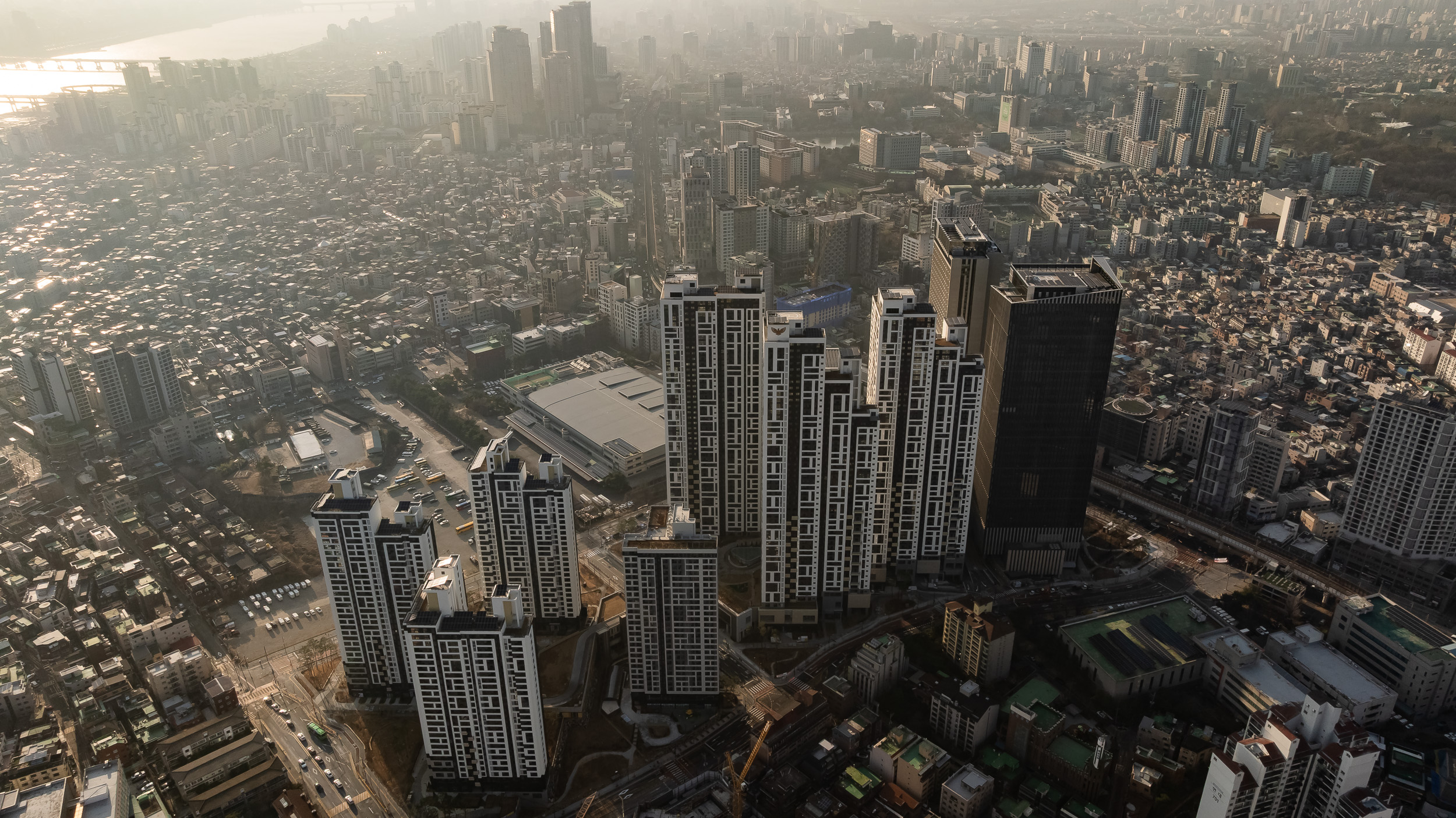 20250321-광진구청 신청사 원경 항공사진 20250321-6870_L_084613.jpg