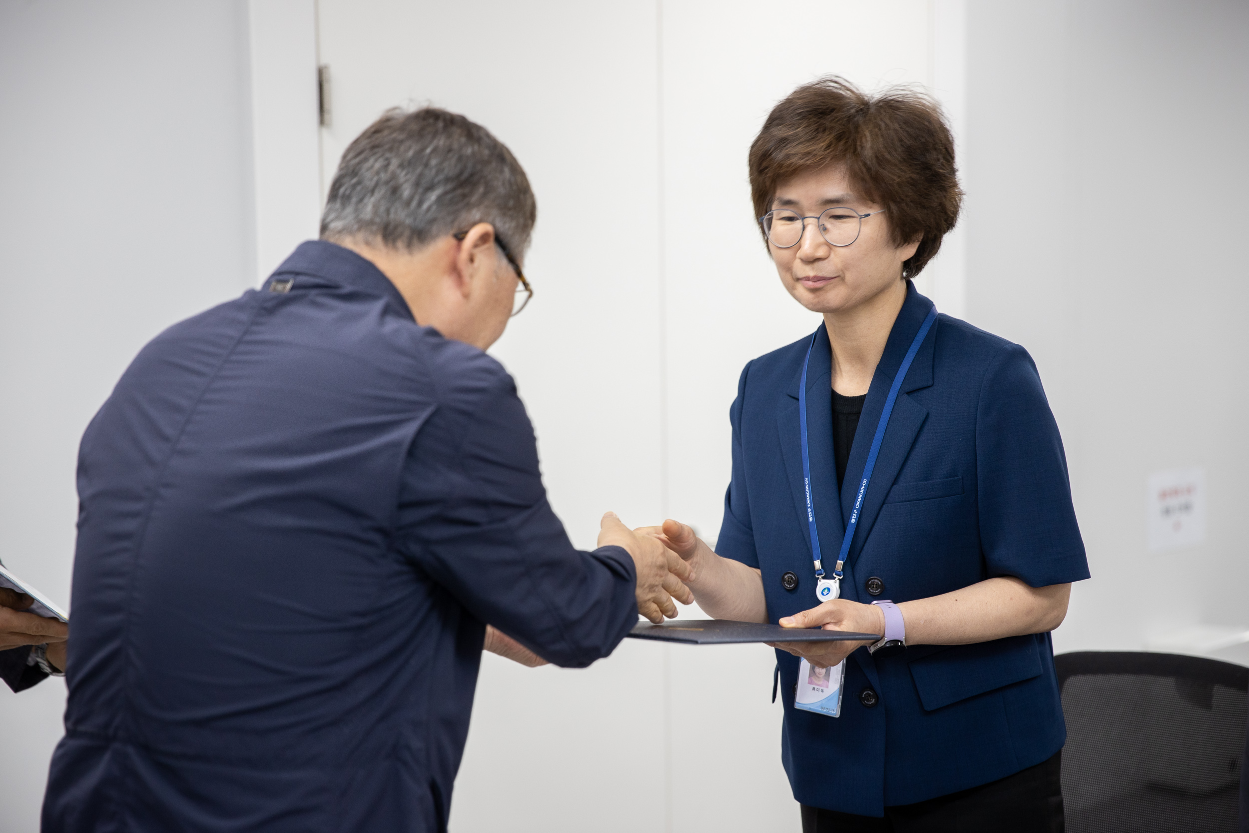 20250630-2025 하반기 정기인사 발령장 수여식 20250630-116791_L_123000.jpg