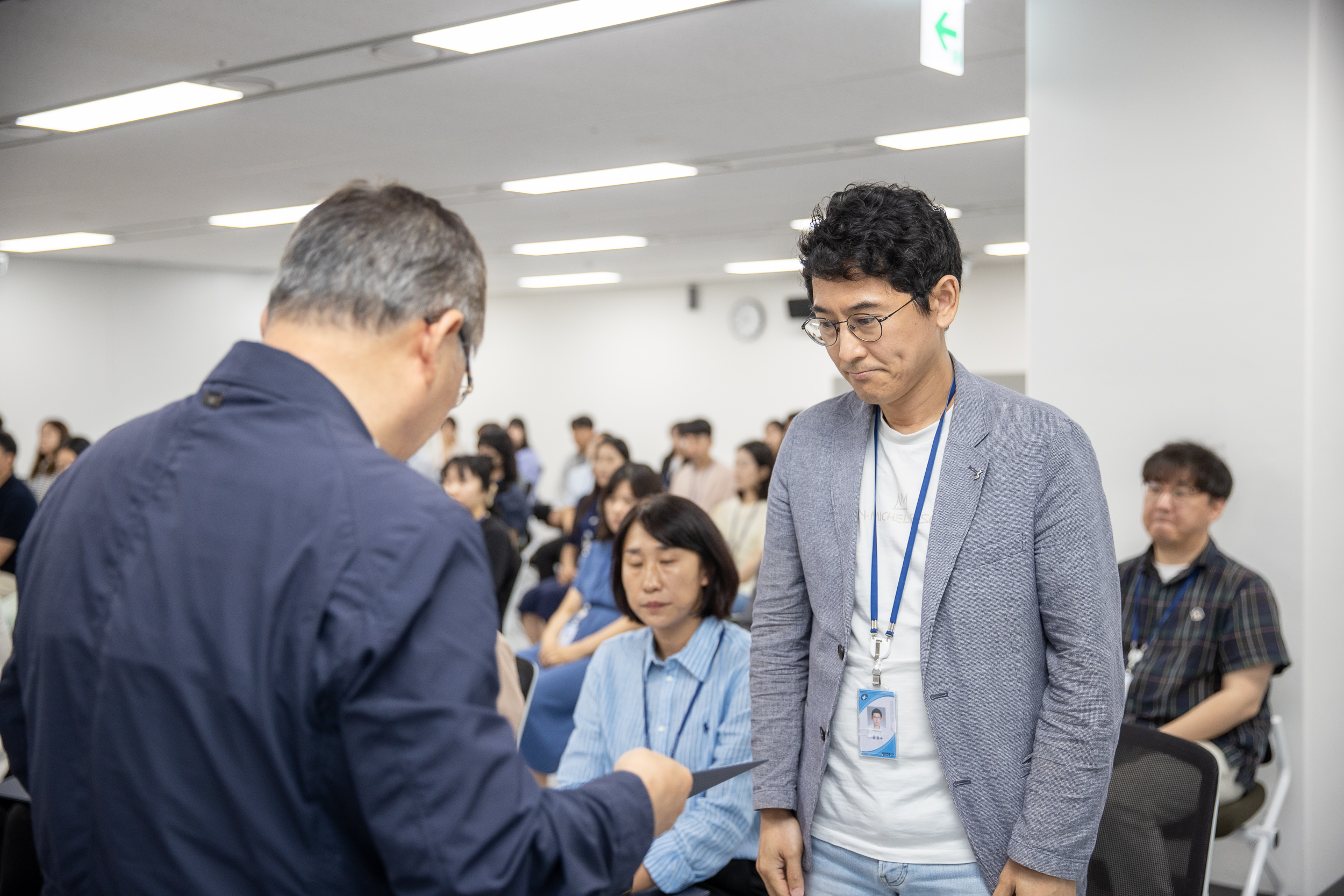 20250630-2025 하반기 정기인사 발령장 수여식 20250630-116899_L_123001.jpg