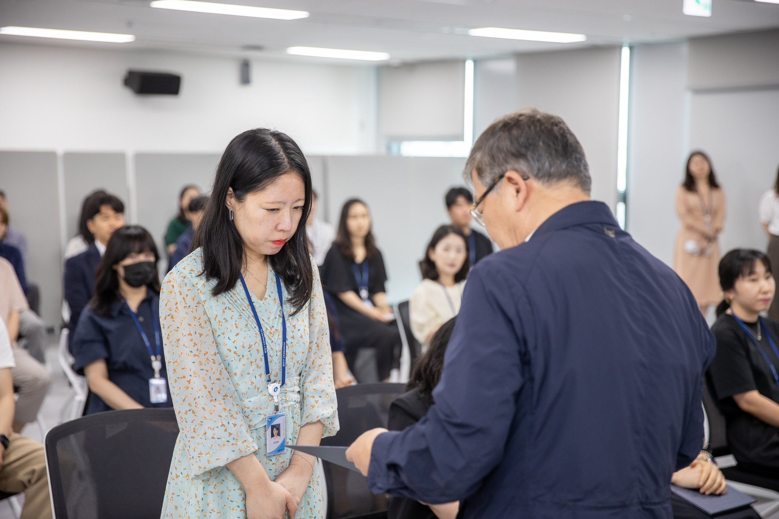 20250630-2025 하반기 정기인사 발령장 수여식 20250630-116967_L_123001.jpg