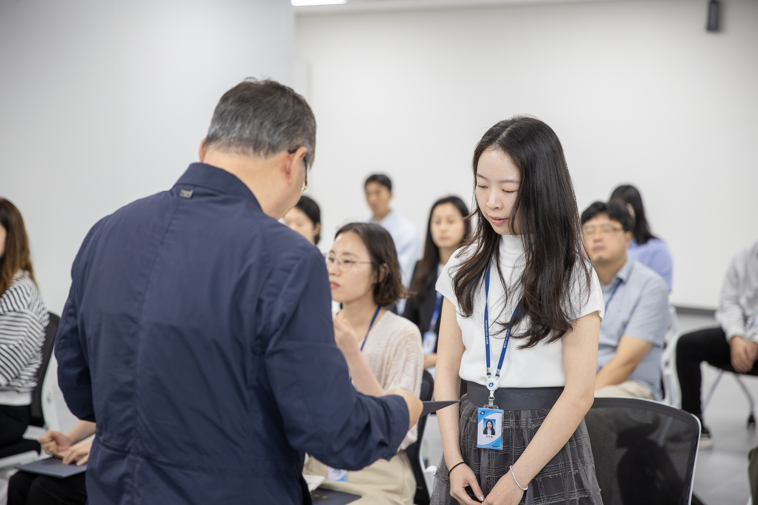 20250630-2025 하반기 정기인사 발령장 수여식 20250630-117062_L_123002.jpg