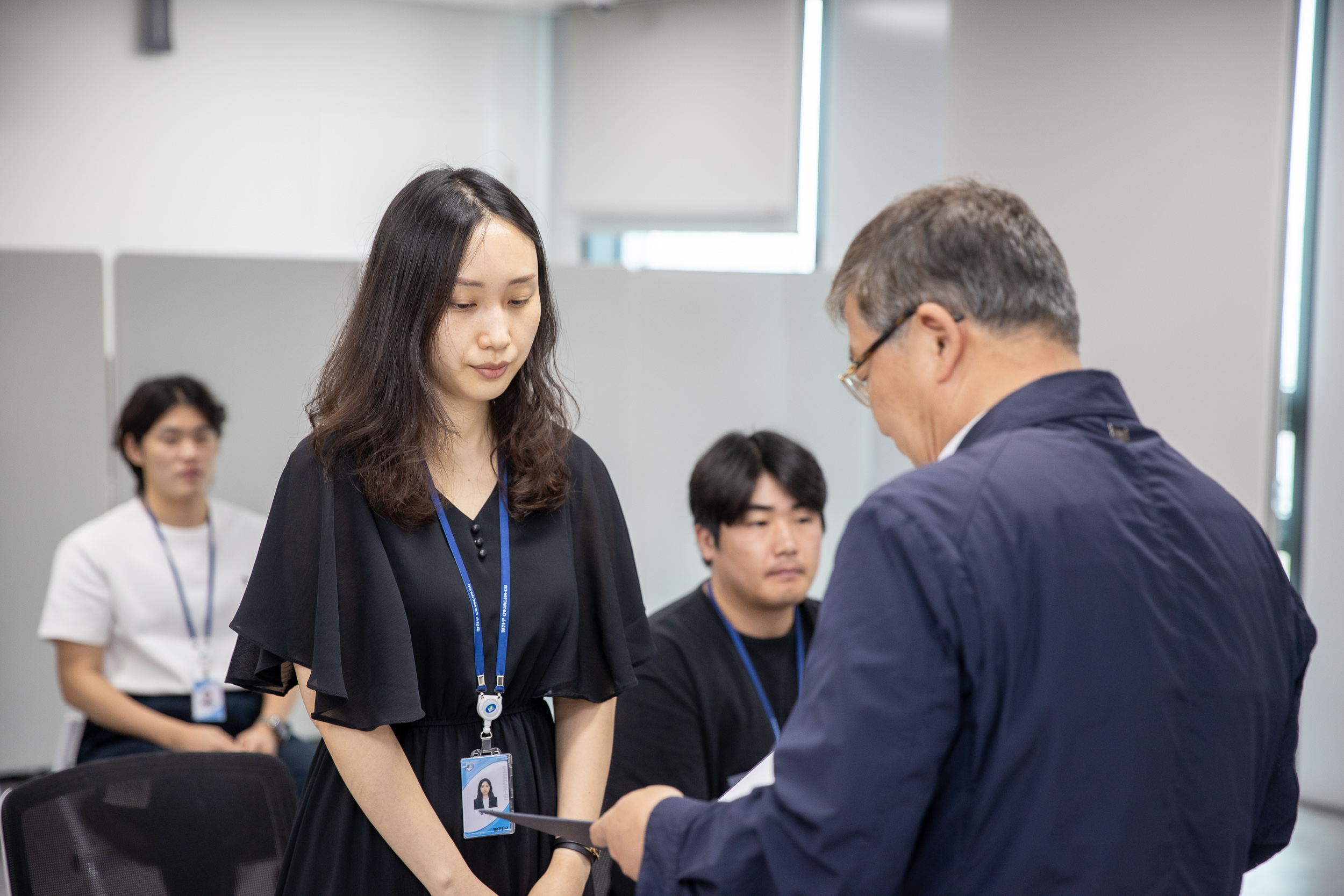 20250630-2025 하반기 정기인사 발령장 수여식 20250630-117121_L_123003.jpg