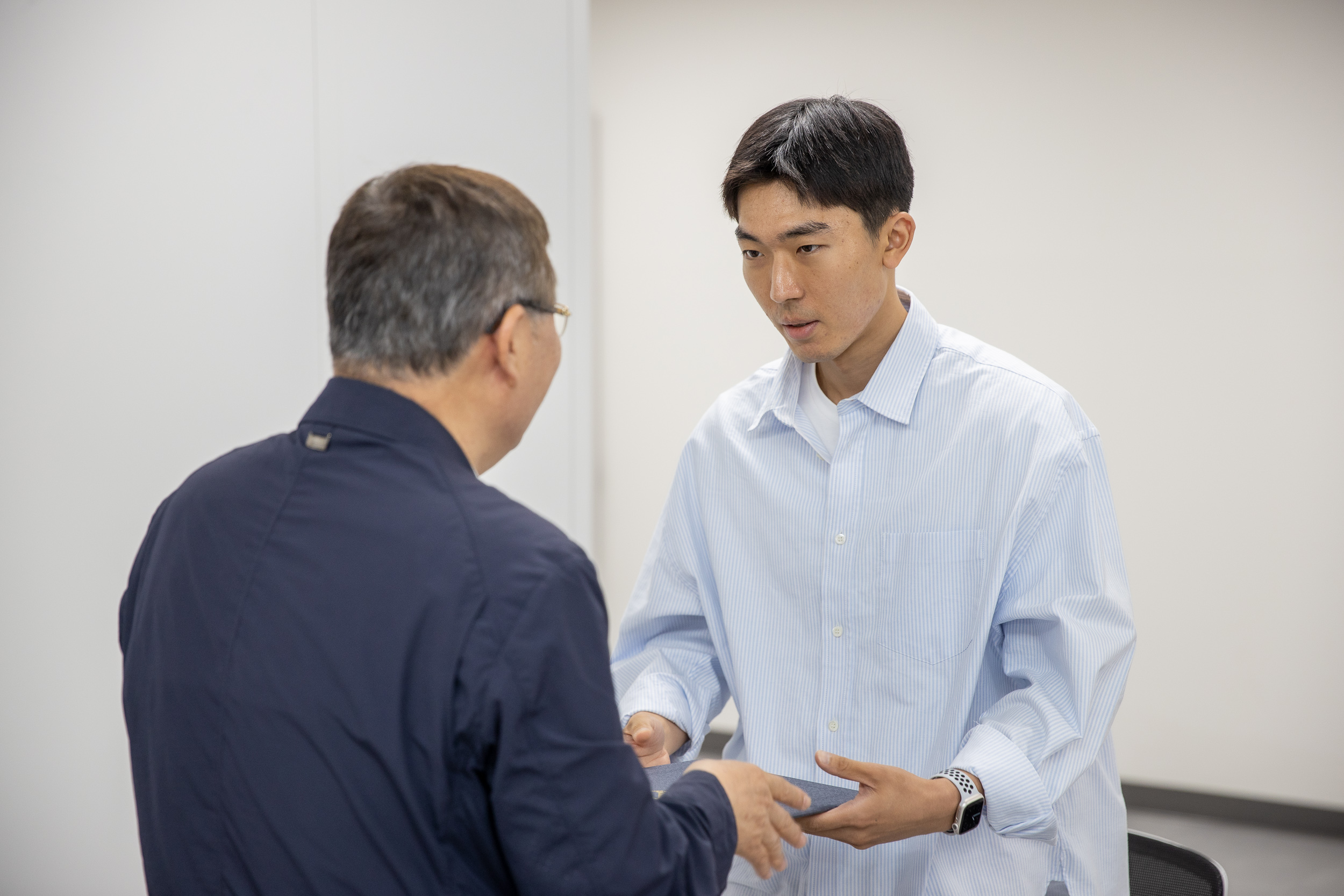 20250630-2025 하반기 정기인사 발령장 수여식 20250630-117235_L_123004.jpg