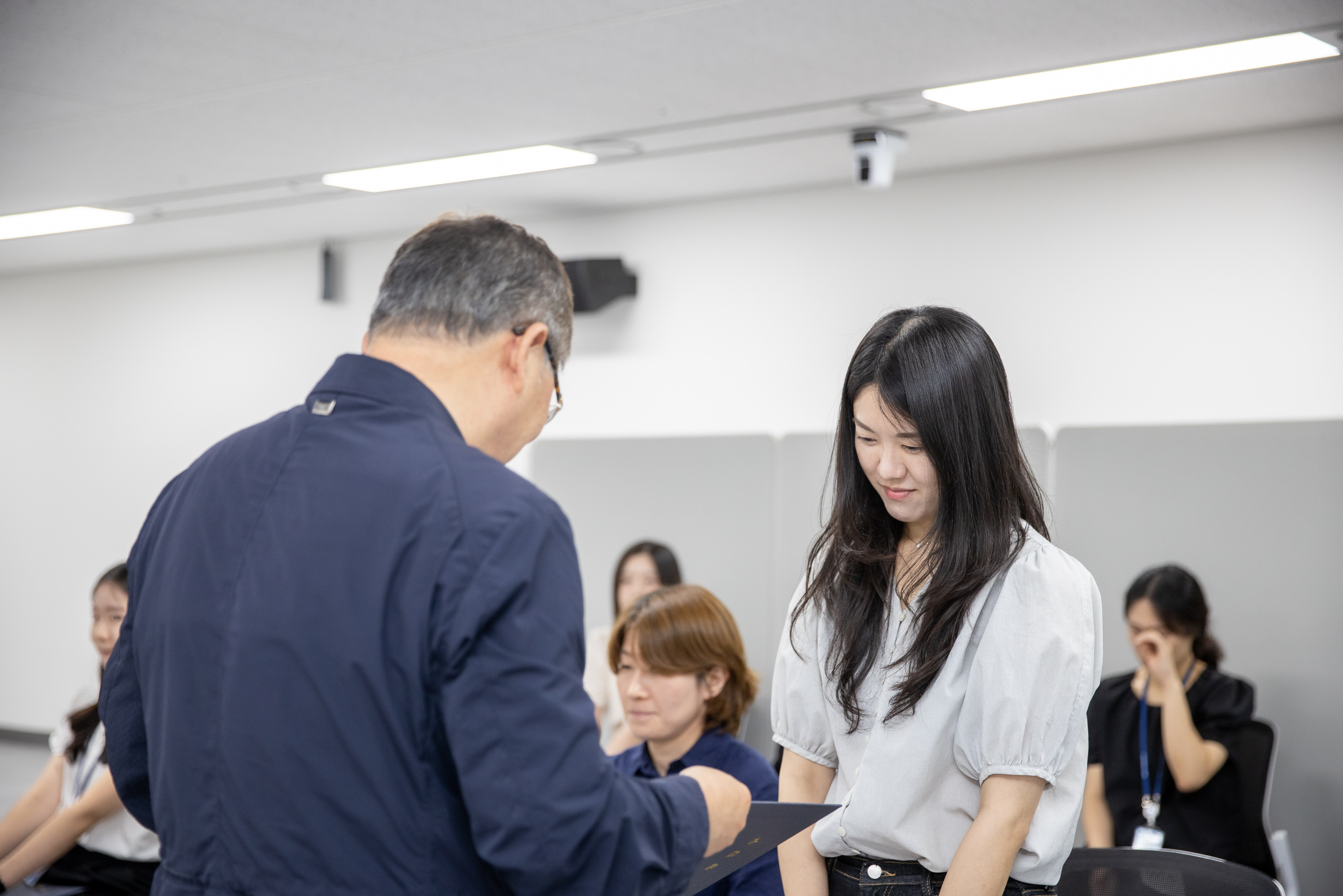 20250630-2025 하반기 정기인사 발령장 수여식 20250630-117312_L_123004.jpg