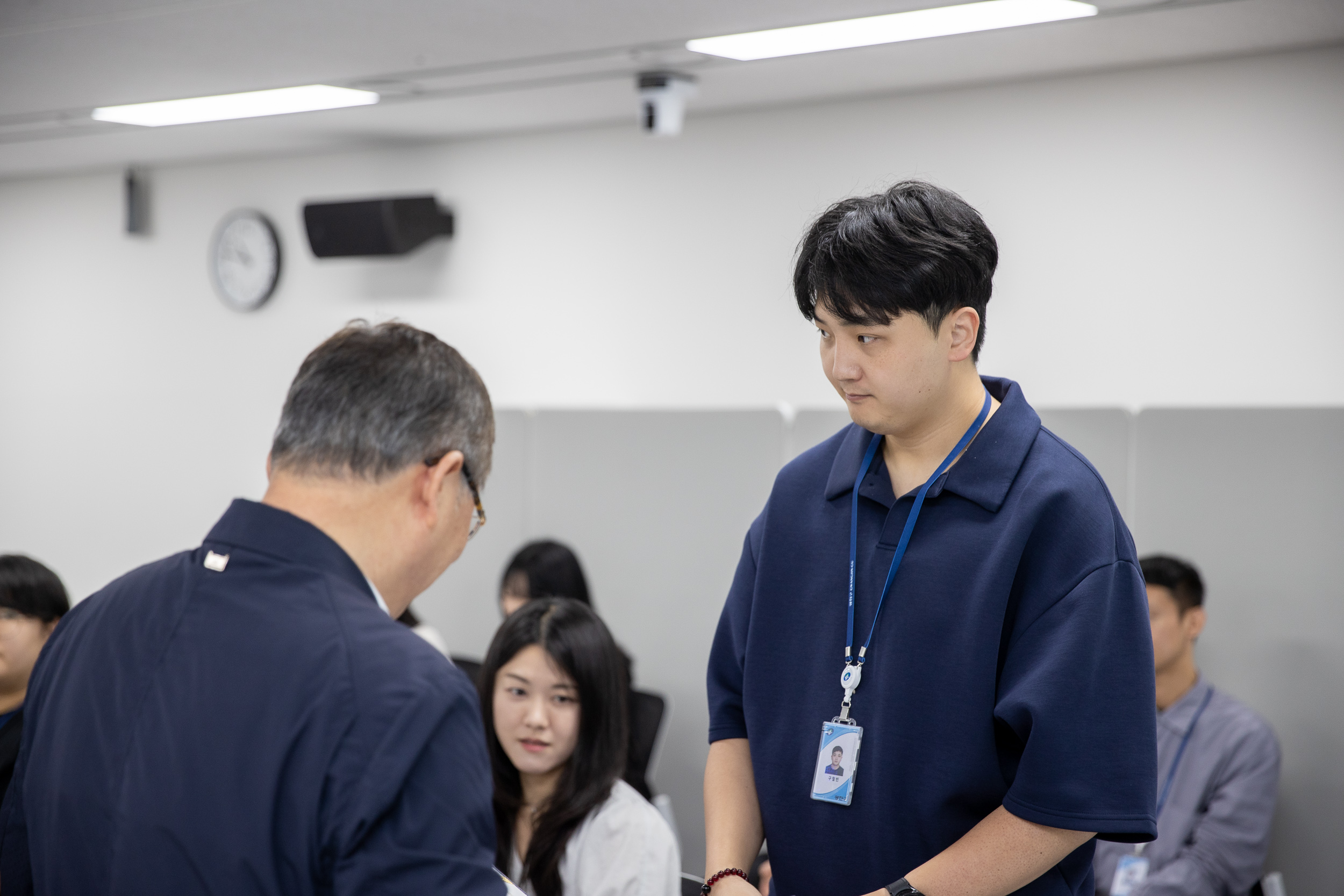20250630-2025 하반기 정기인사 발령장 수여식 20250630-117324_L_123004.jpg