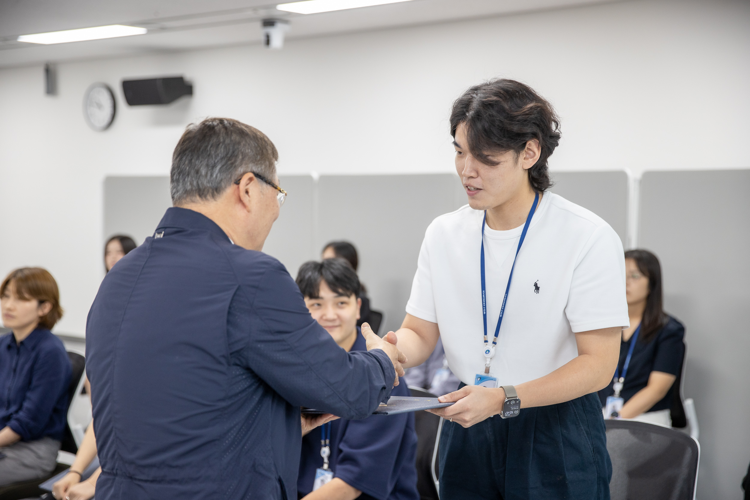 20250630-2025 하반기 정기인사 발령장 수여식 20250630-117337_L_123004.jpg
