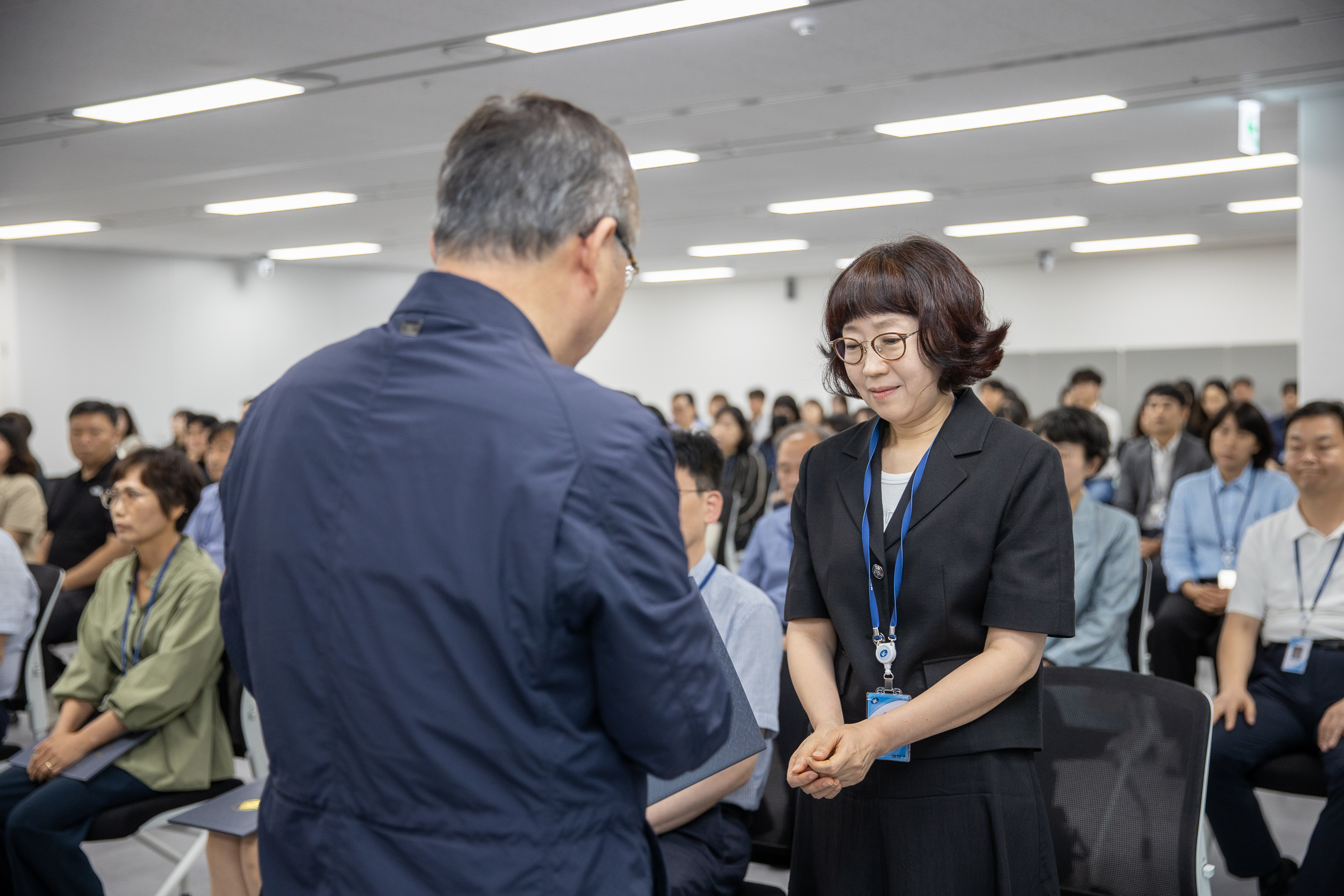 20250630-2025 하반기 정기인사 발령장 수여식 20250630-116663_L_122959.jpg