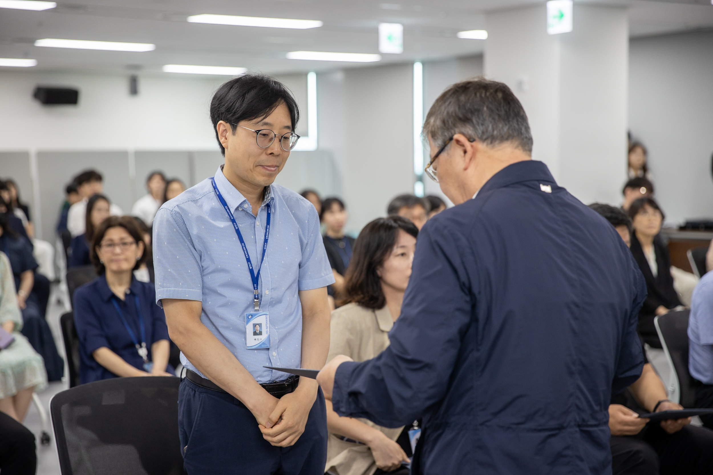 20250630-2025 하반기 정기인사 발령장 수여식 20250630-116742_L_123000.jpg