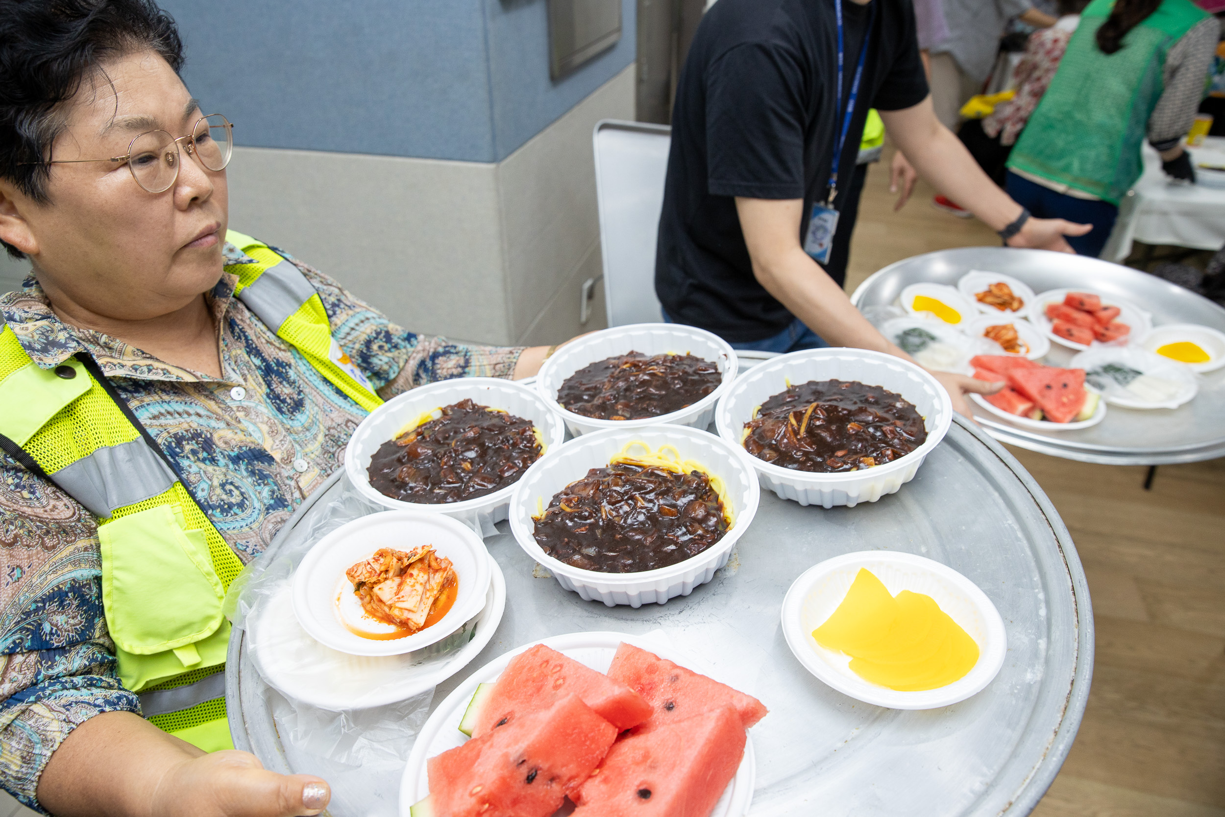 20250723-자양1동 효(孝) 짜장데이(새마을부녀회, 자율방범대) 20250723-14002_L_152529.jpg