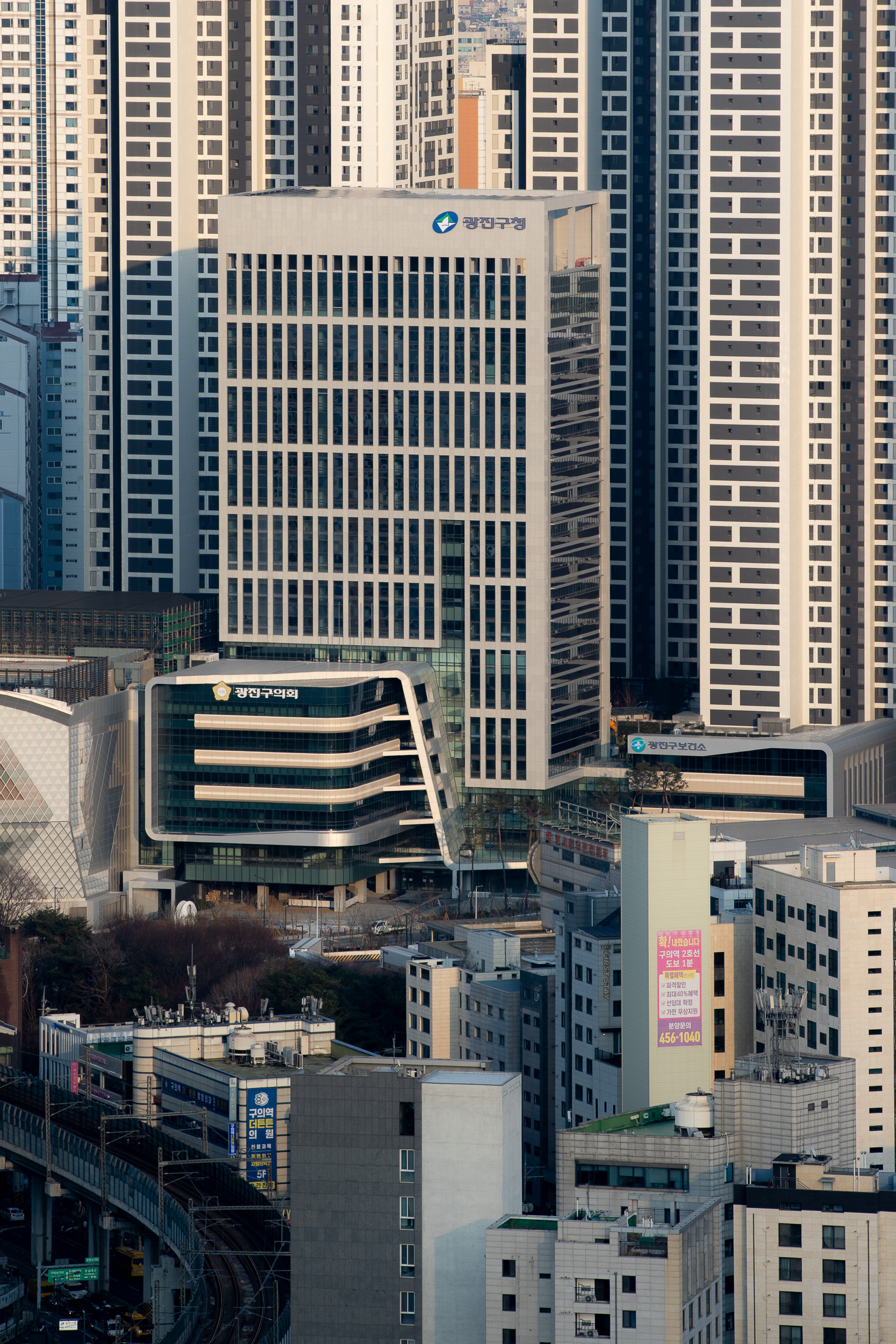 20250320-광진구청 신청사 주간 및 야간 경관 20250318-7485_L_110852.jpg