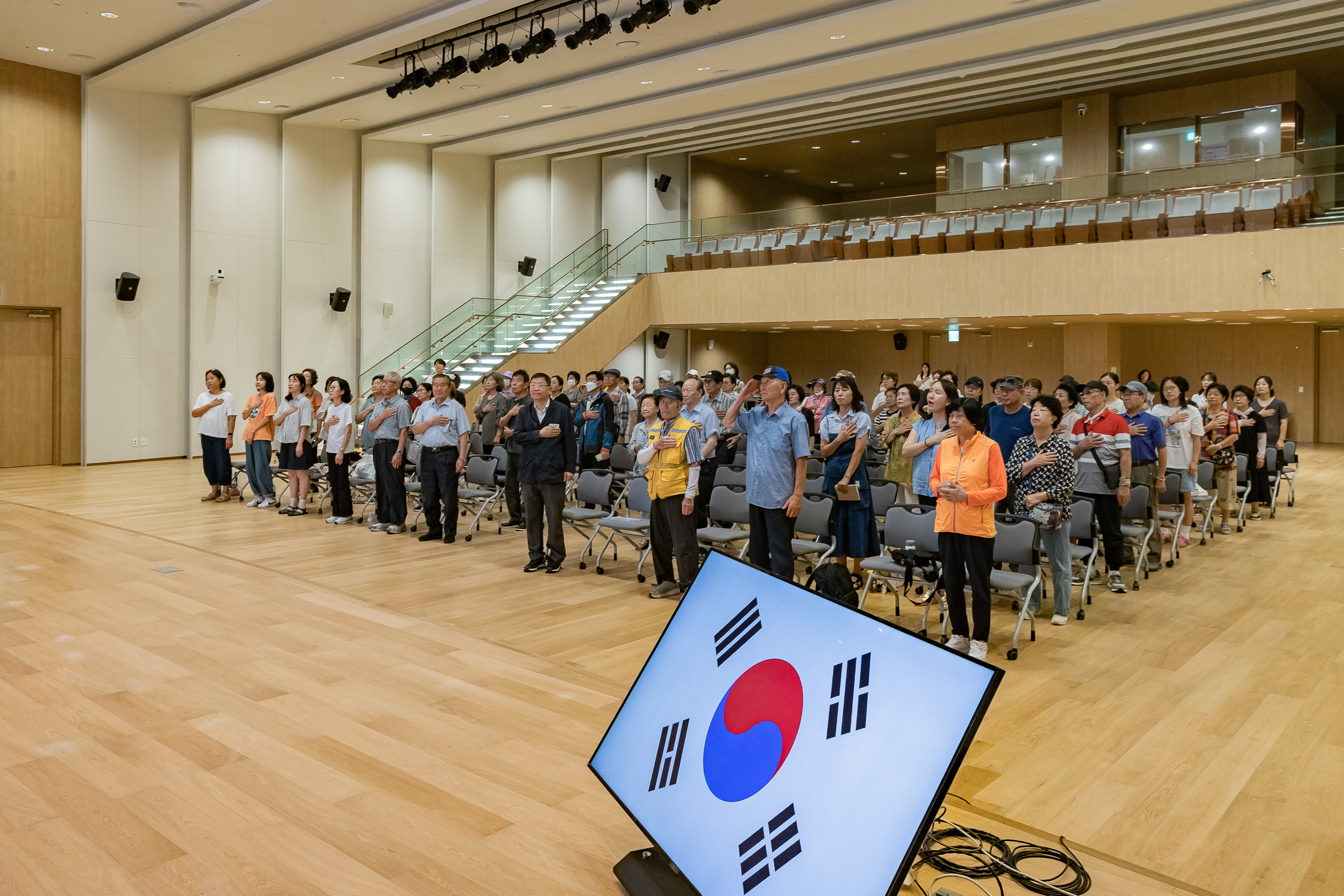20250808-2025년 하반기 공공일자리사업 참여자 교육 20250808-23111_L_111021.jpg