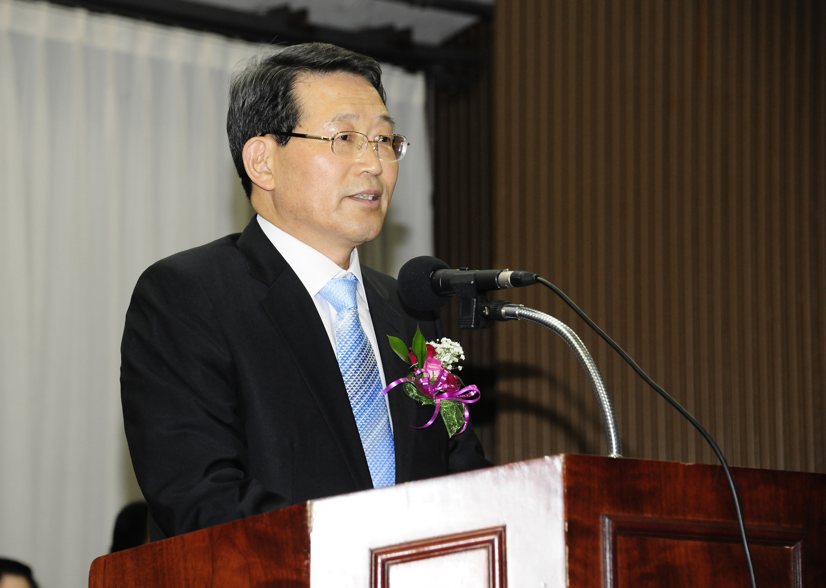 20110629-2011 상반기 퇴임식 37027.JPG