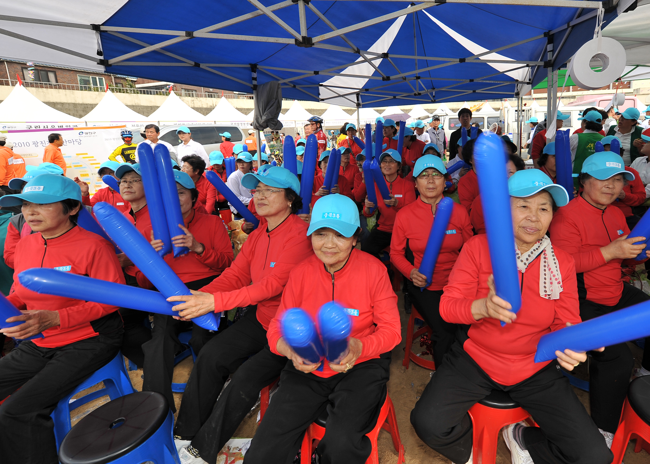 2010아차산고구려 한마음축제-구민들 표정과 모습 17570.JPG