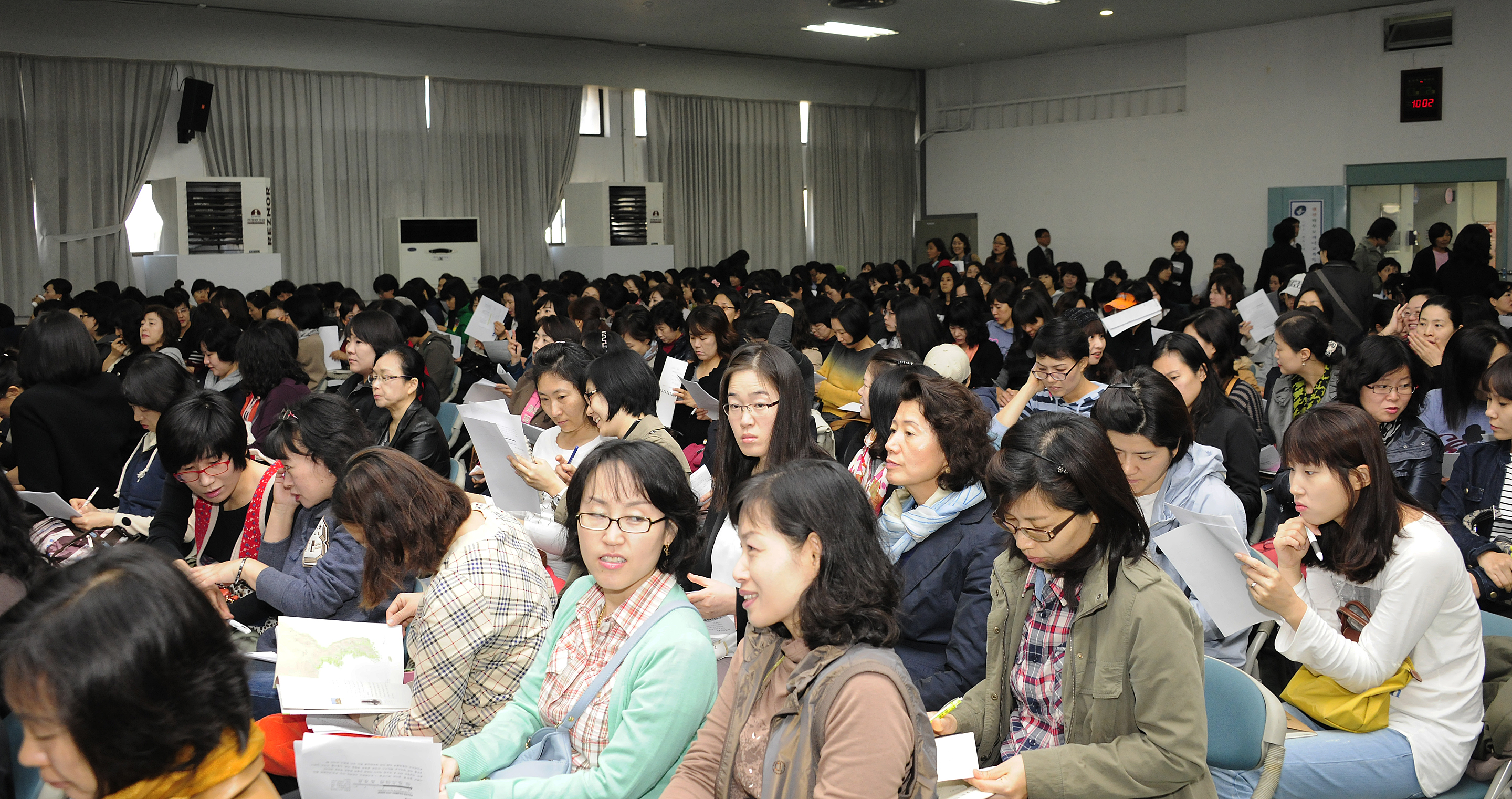 20111101-학부모 자녀교육 강연회-이범 42708.JPG