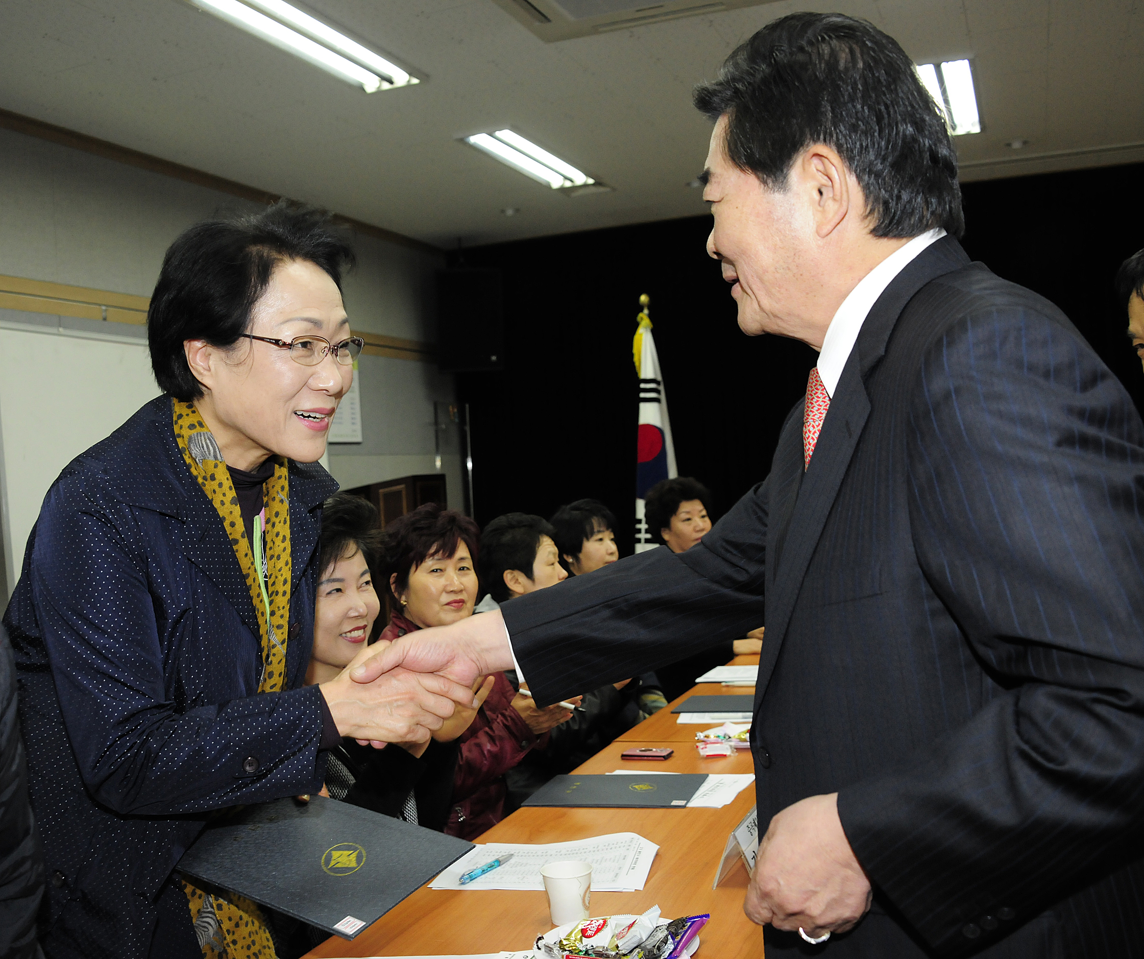 20111018-제2기 광진구 복지위원 위촉식 41758.JPG