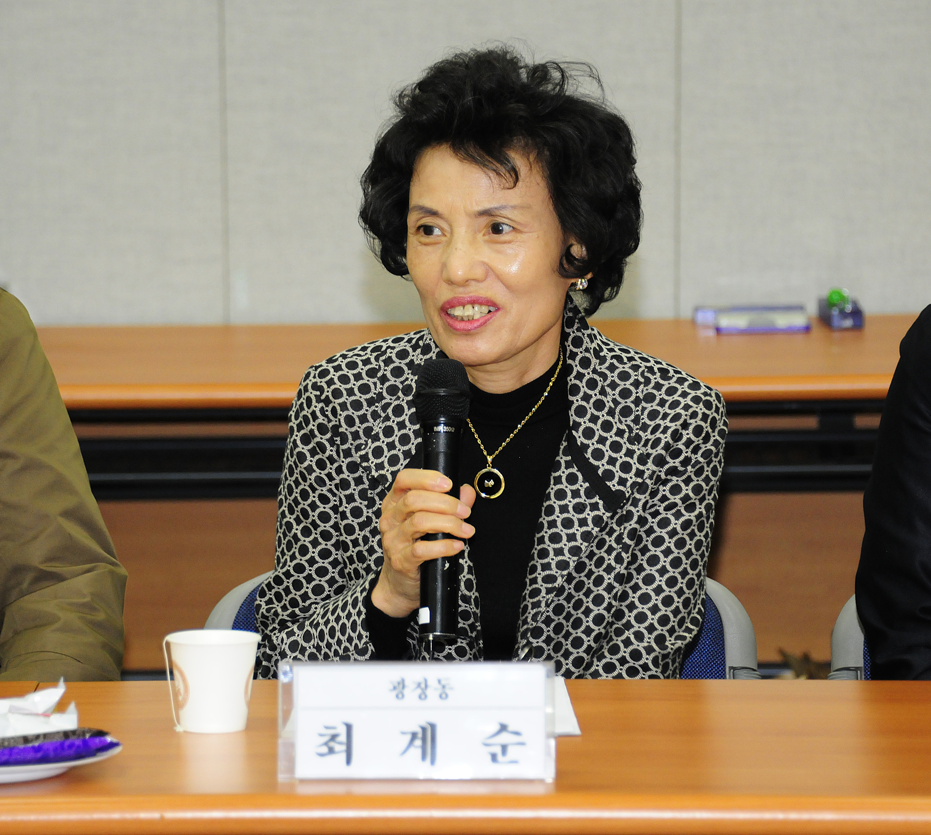 20111018-제2기 광진구 복지위원 위촉식 41806.JPG