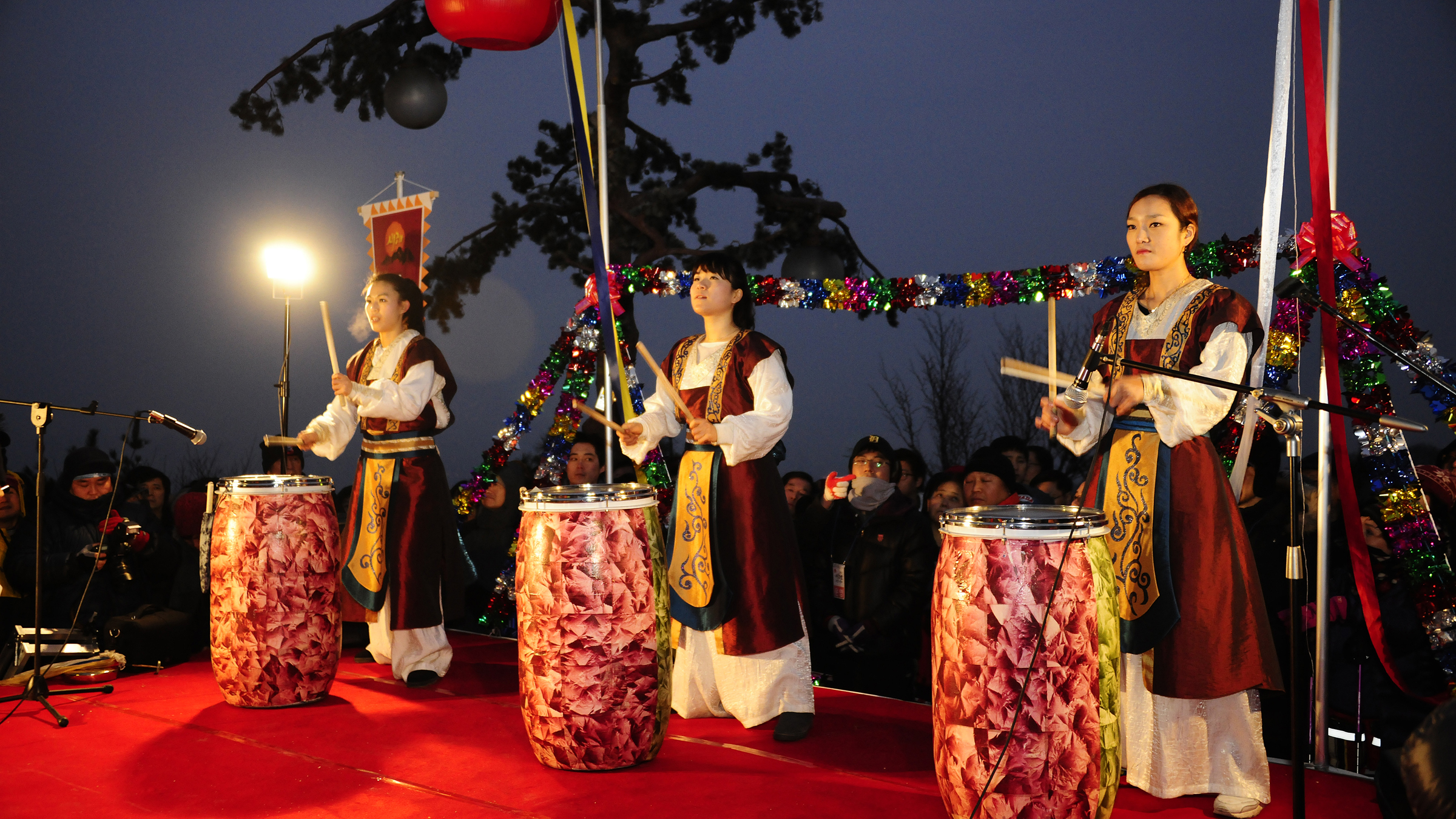 20120101-새해 아차산 해맞이 축제 47565.JPG