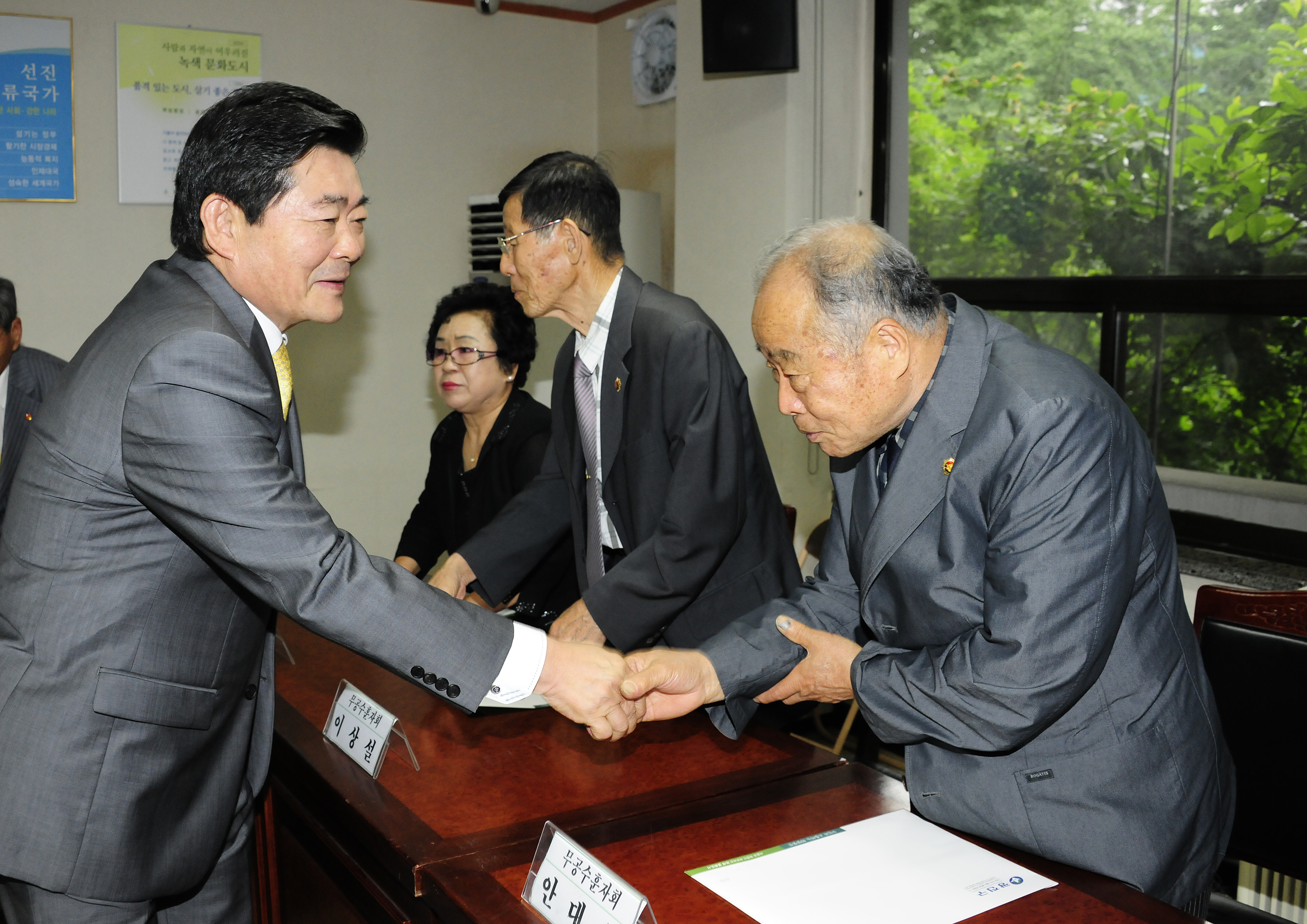 20110627-모범국가 유공자 표창 36748.JPG