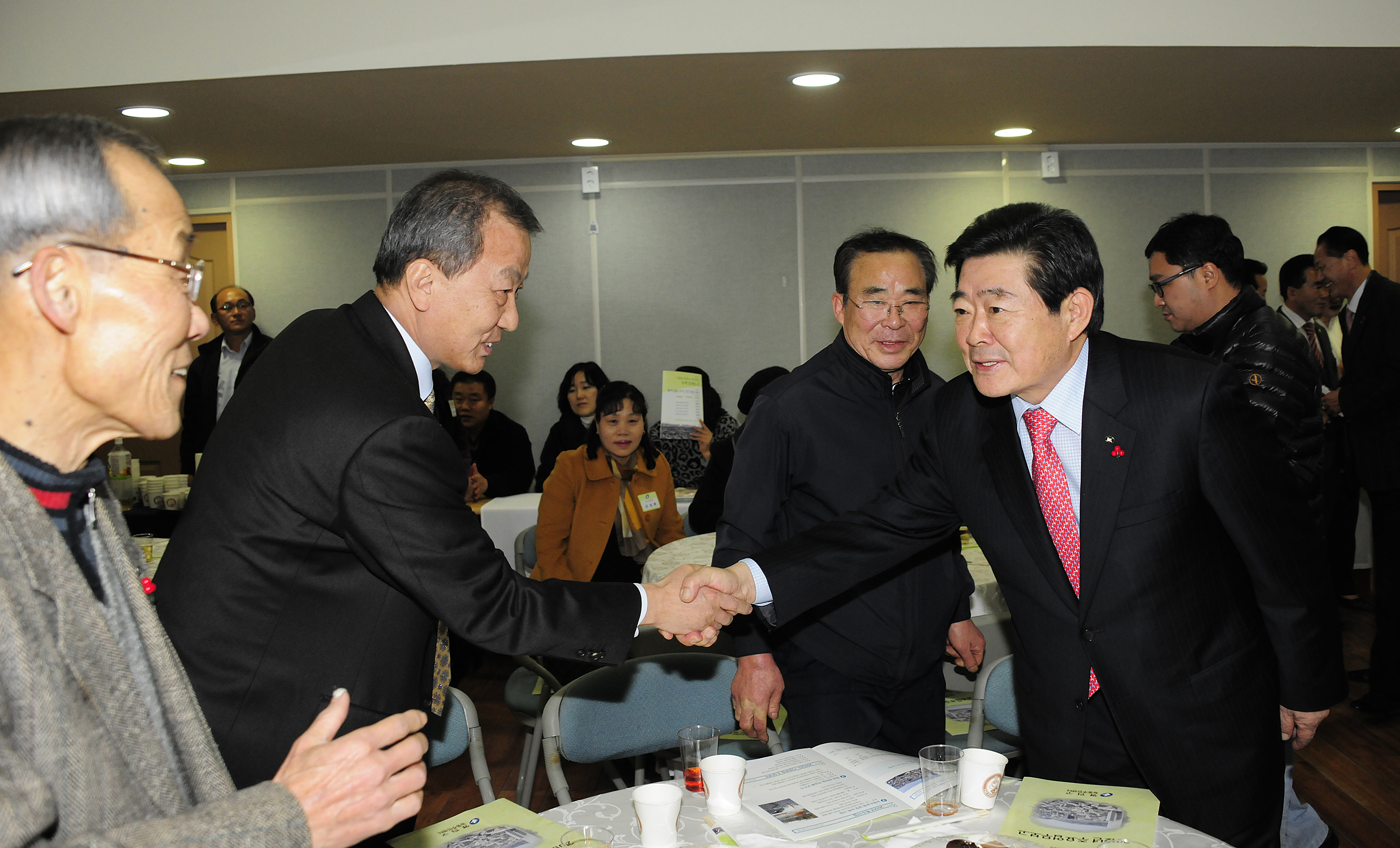 20120117-능동 업무보고회 48464.JPG