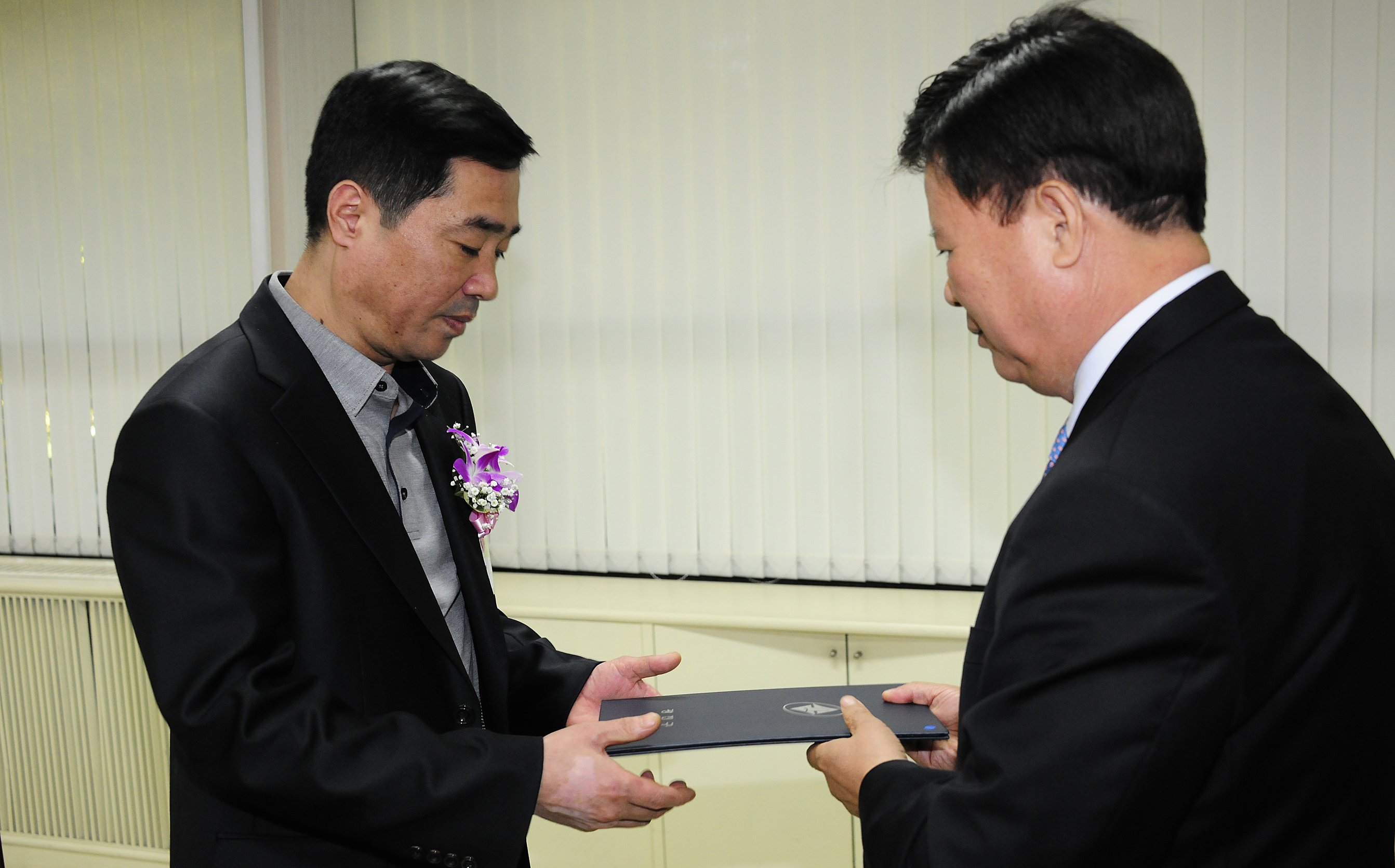 20111031-10월 정기구민표창 42380.JPG