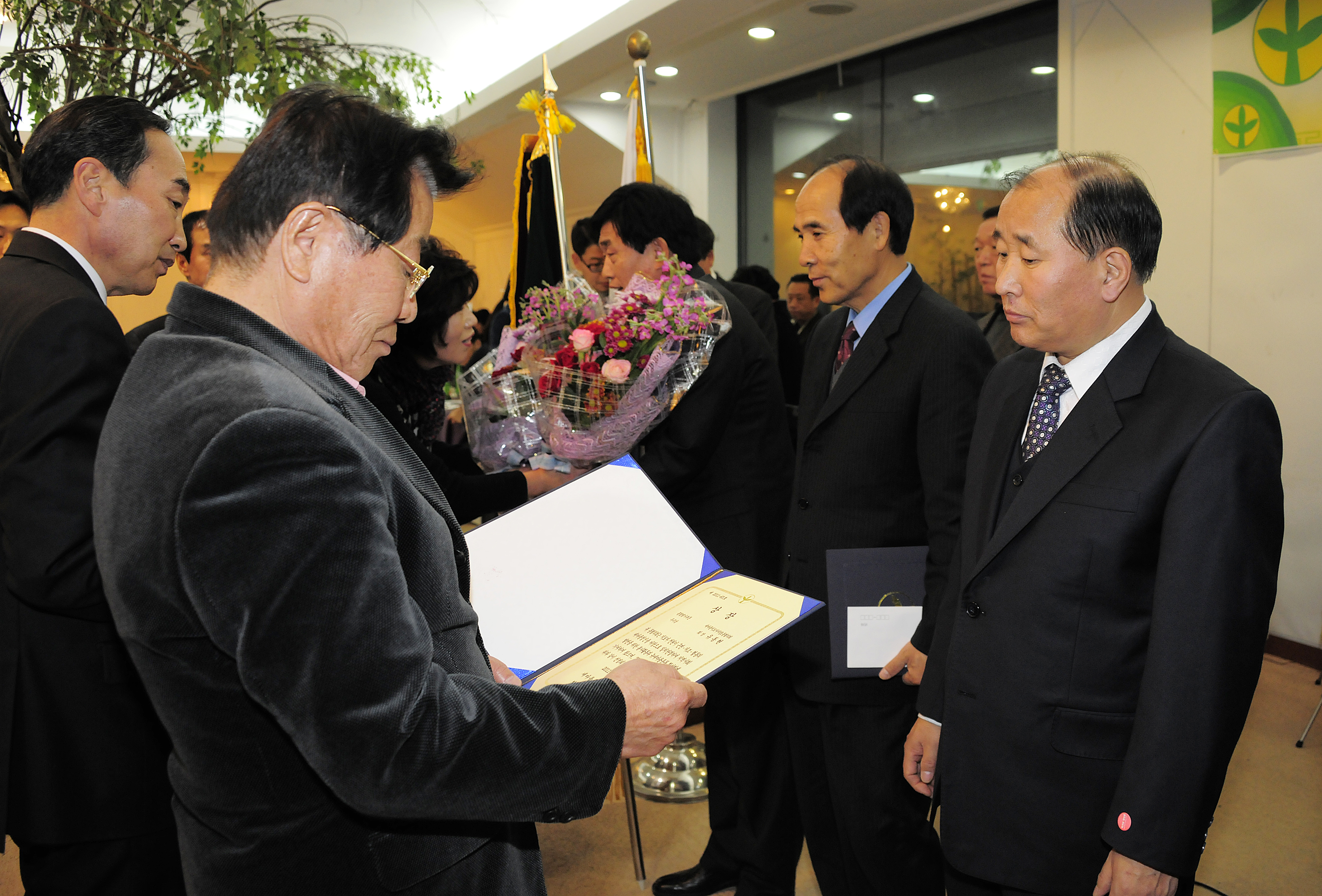20111216-새마을지회 새마을지도자대회 및 송년회 45809.JPG