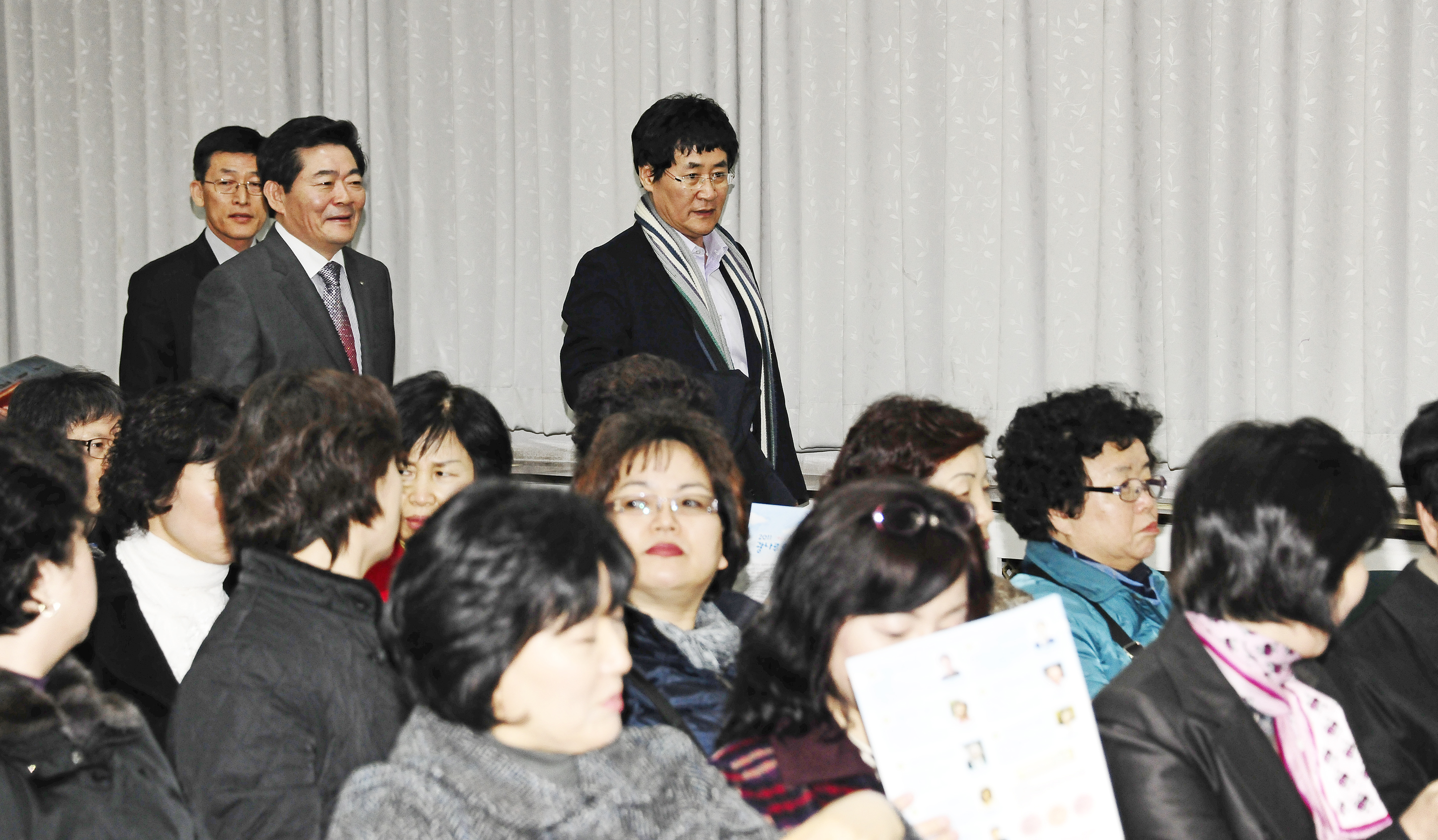 20110310-광나루 아카데미 개강식- 강사 윤형주 27409.JPG