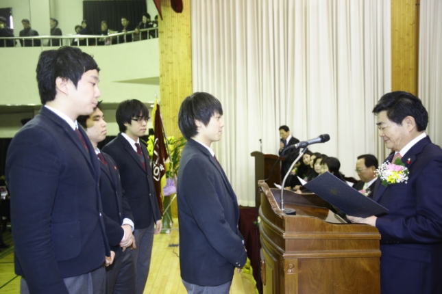 고등학교 졸업식 25337.JPG