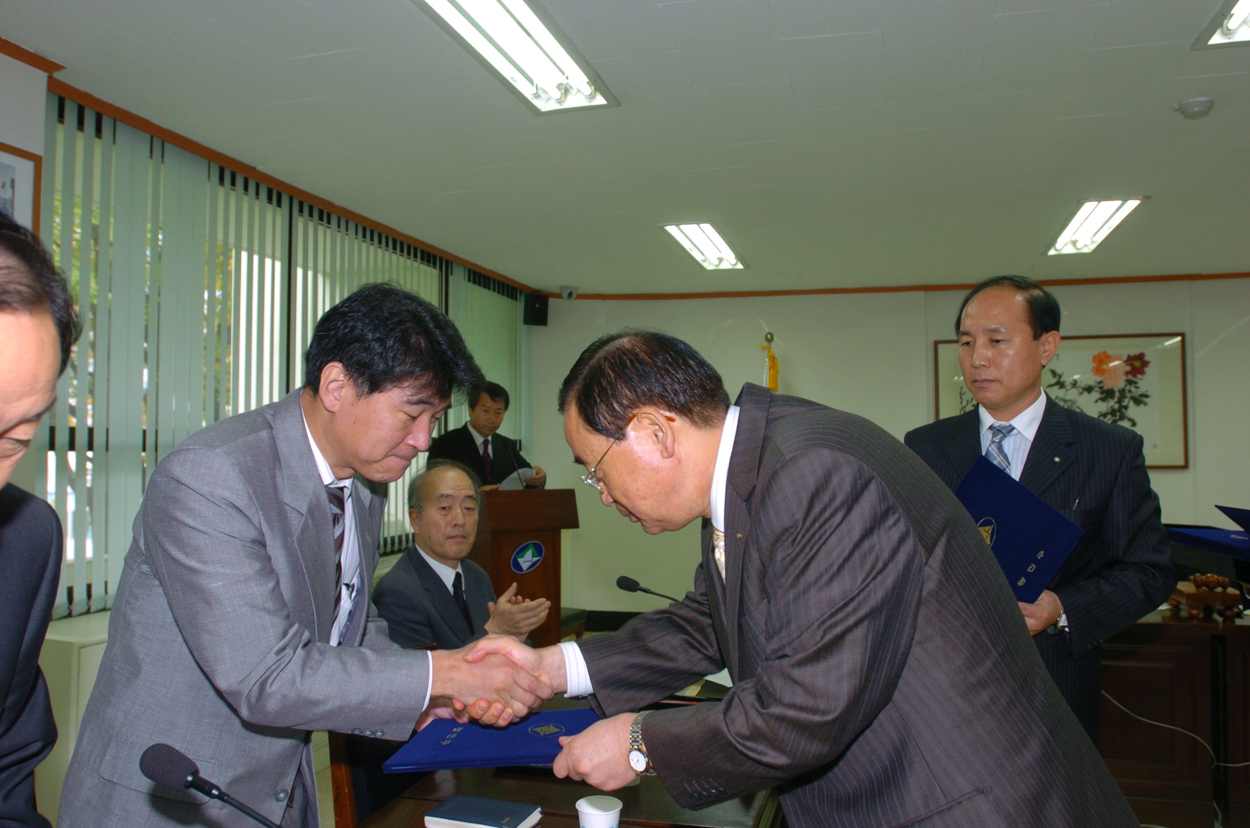 광진구 지역사회복지대표협의회의및 위원위촉장수여 I00000004857.JPG