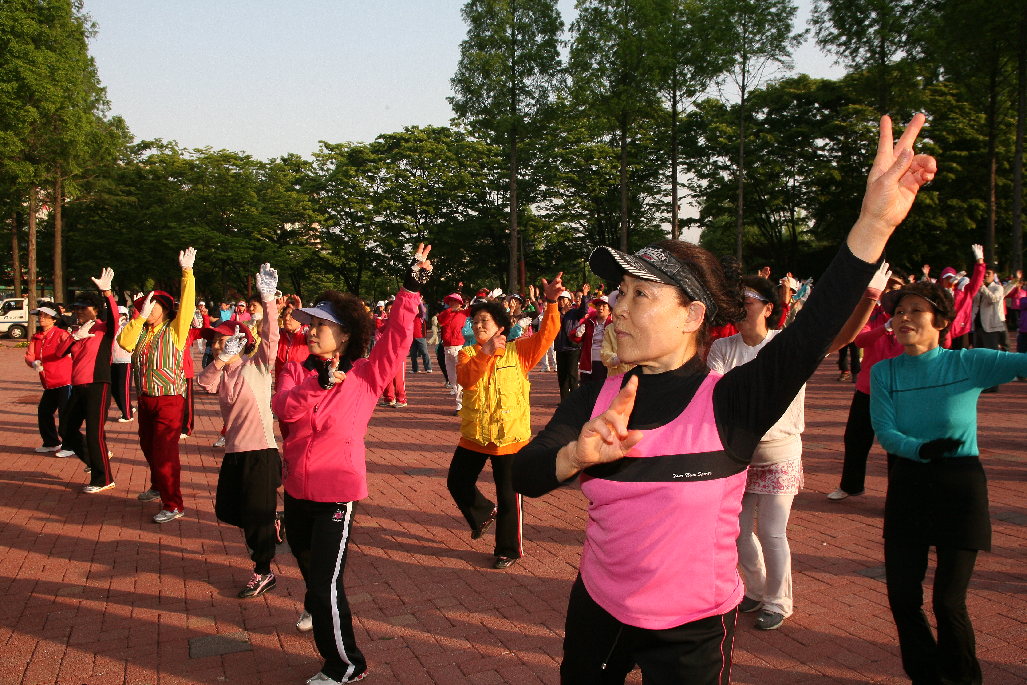 제14회 광진구민의날 기념 광진구민 한가족 걷기대회 11382.JPG