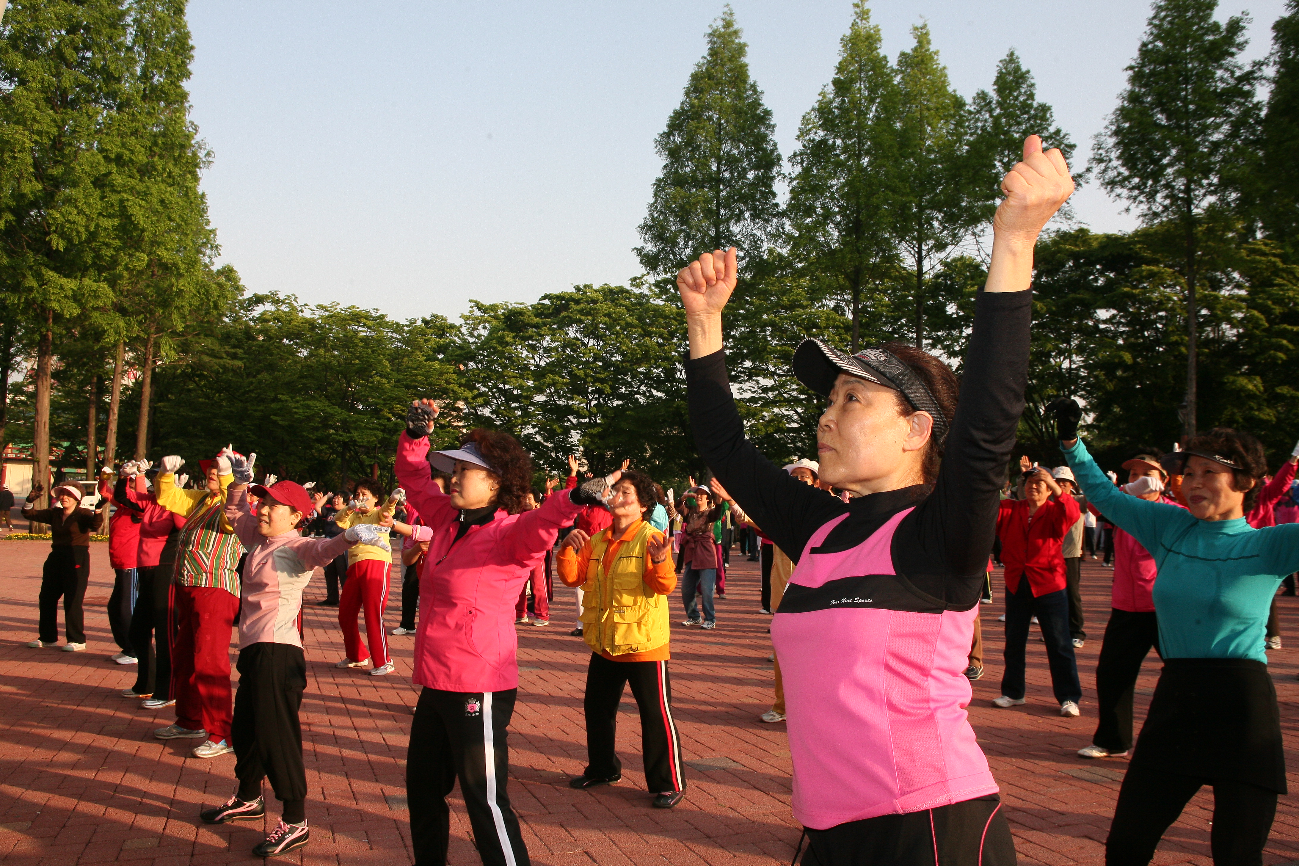 제14회 광진구민의날 기념 광진구민 한가족 걷기대회 11383.JPG