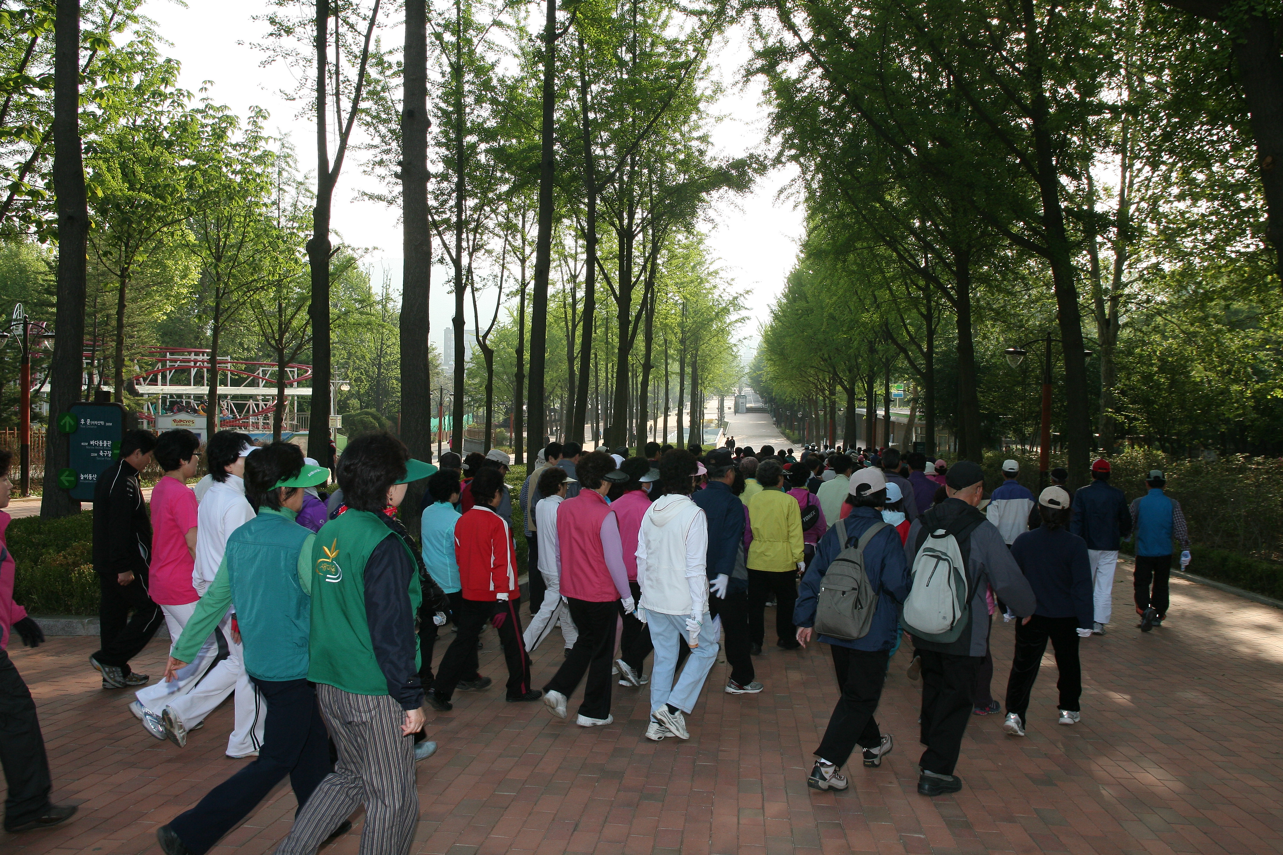 제14회 광진구민의날 기념 광진구민 한가족 걷기대회 11406.JPG