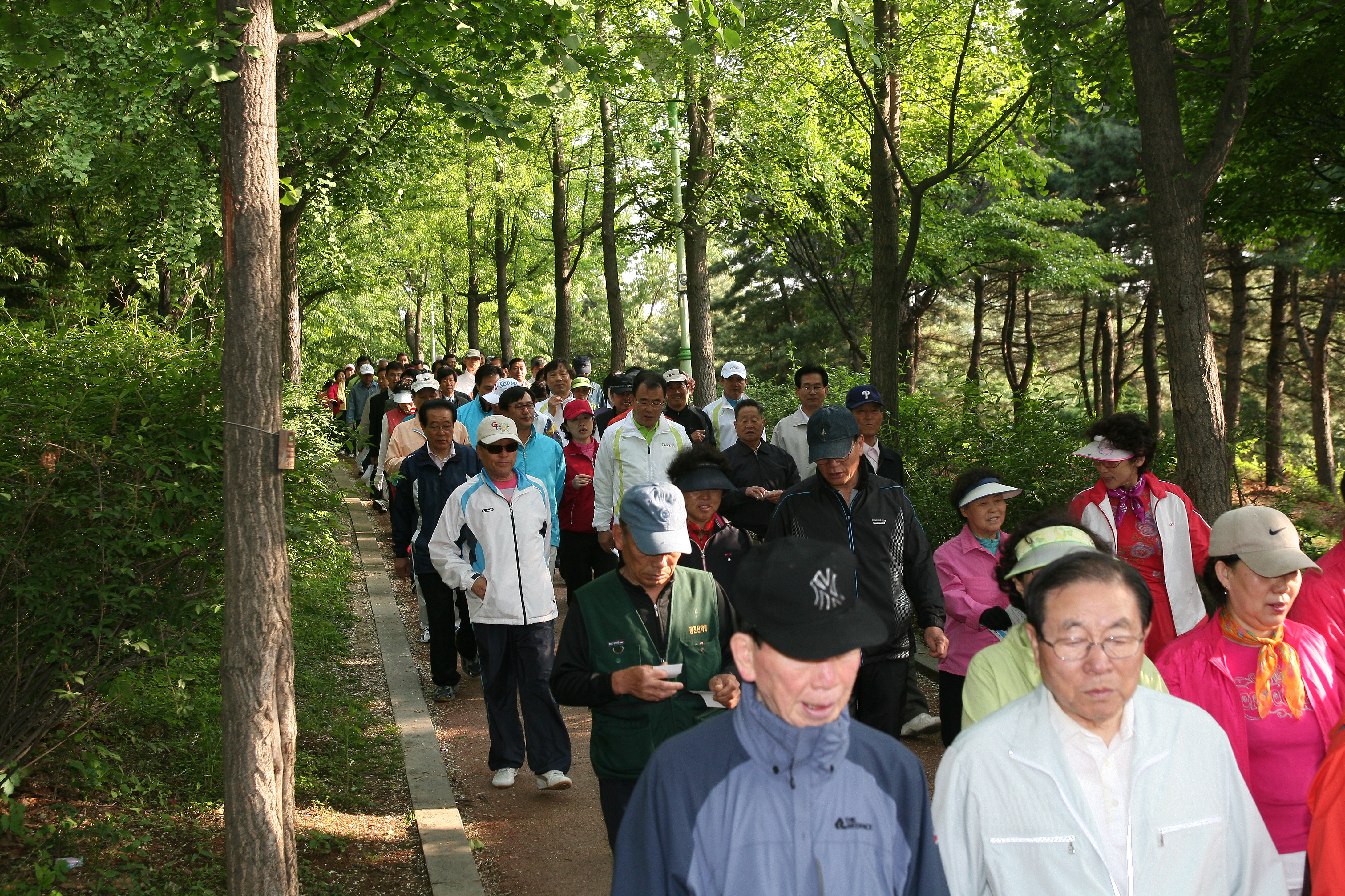 제14회 광진구민의날 기념 광진구민 한가족 걷기대회 11417.JPG